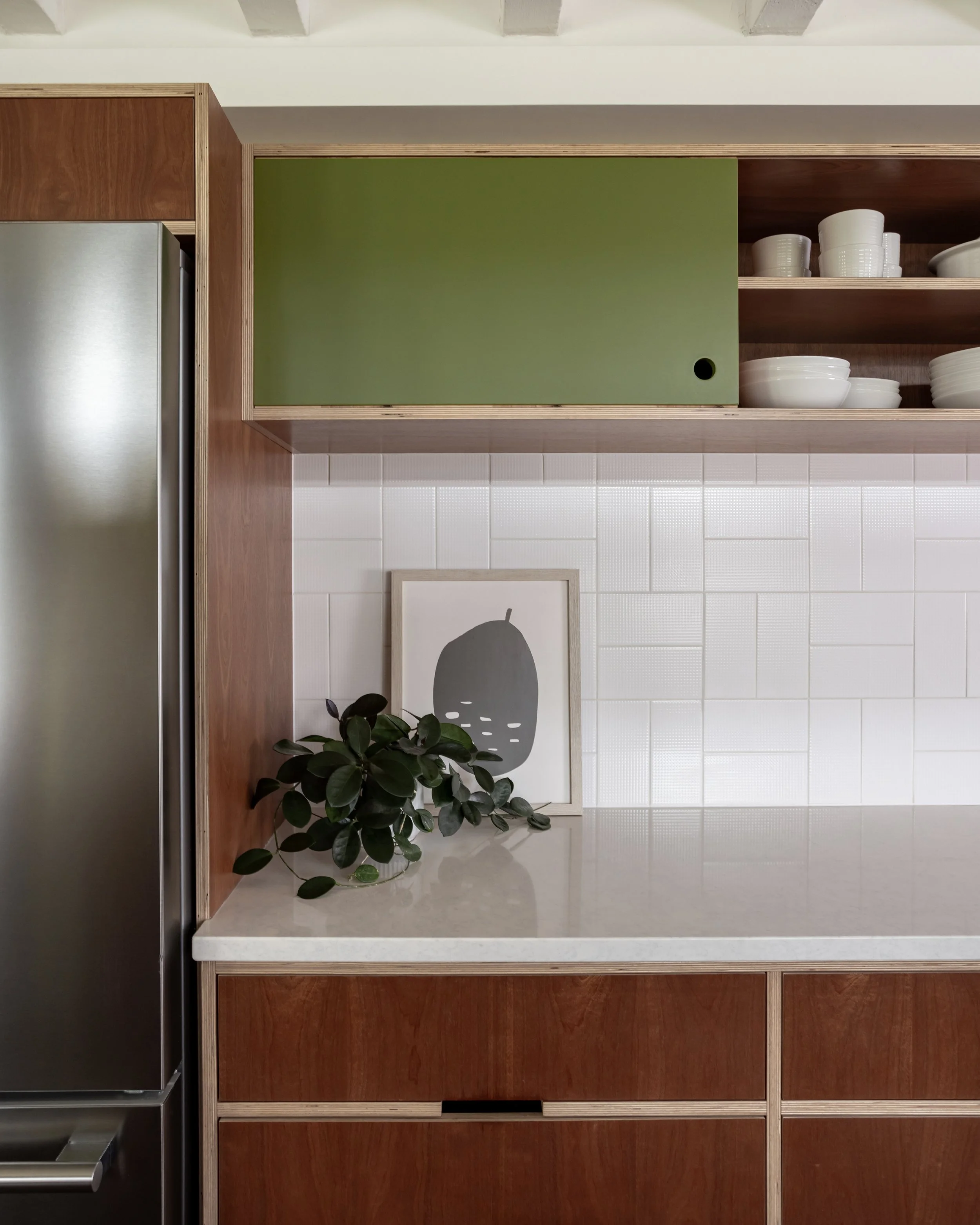 Level-HarwichHouse-Kitchen-18 copy.jpg