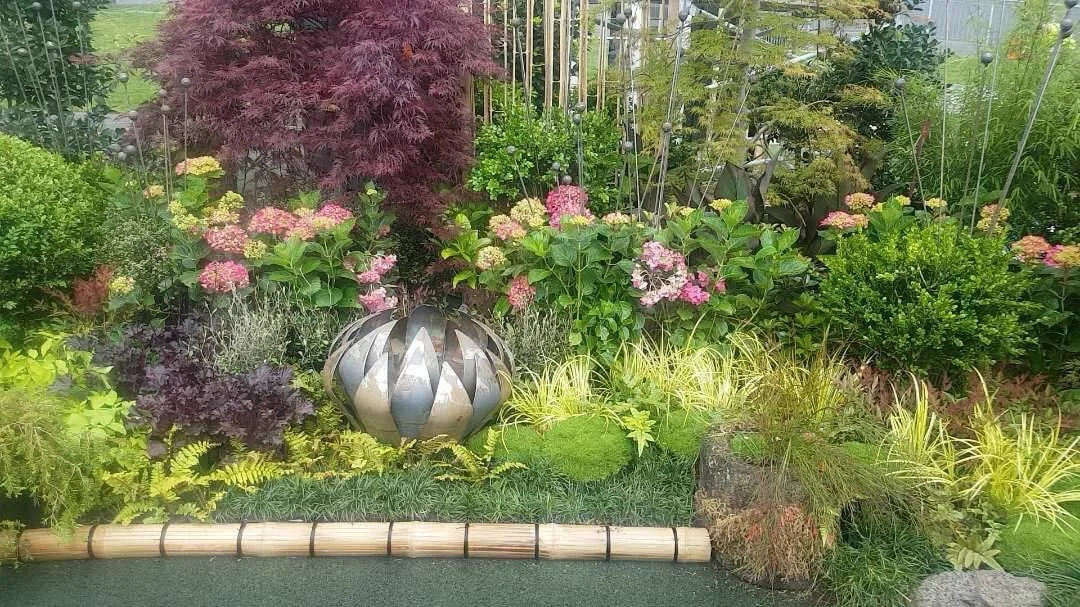 LOTUS FLOWER - TRIPLE 