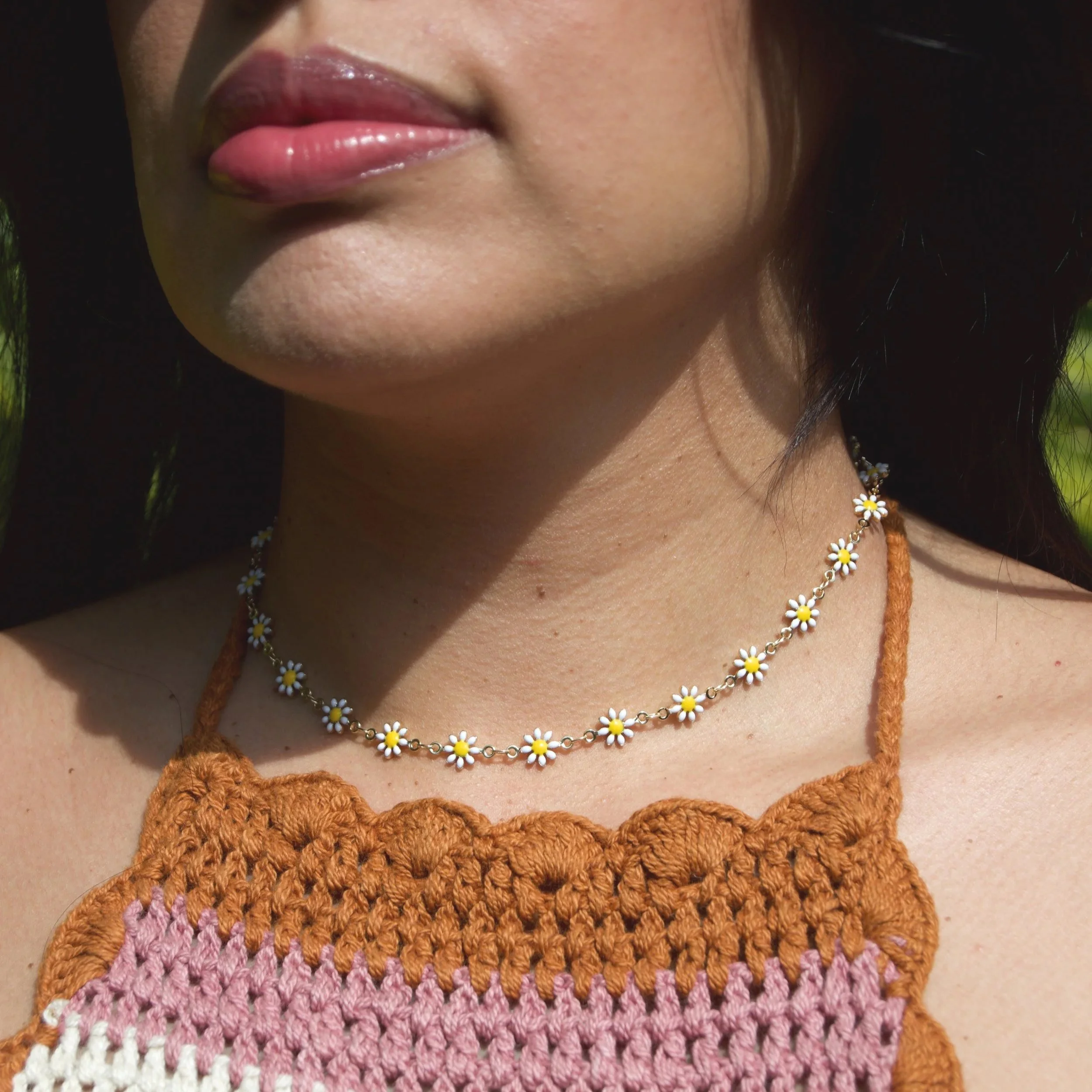 Daisy Choker