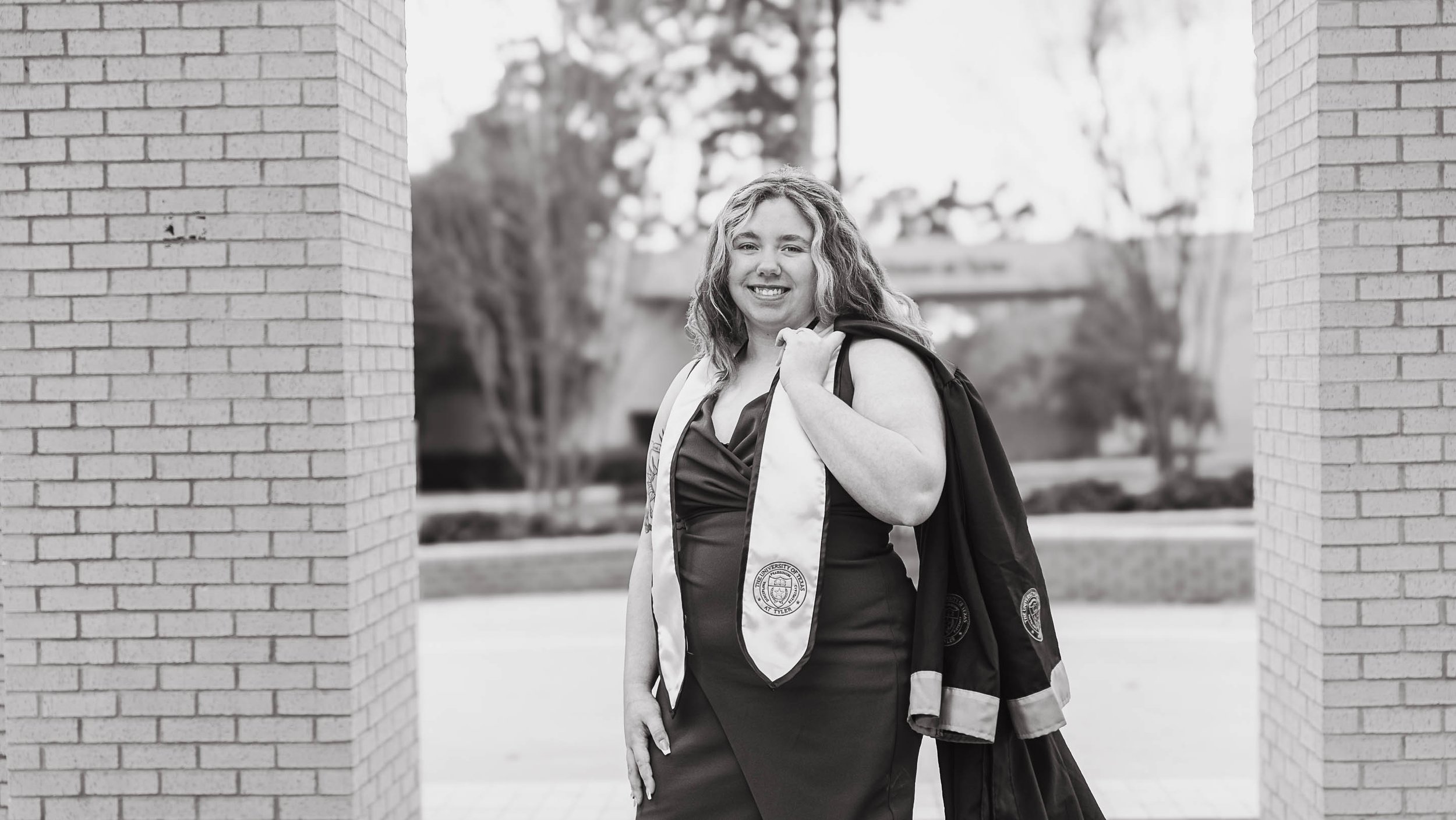 Annelise Grad 24-21.jpg