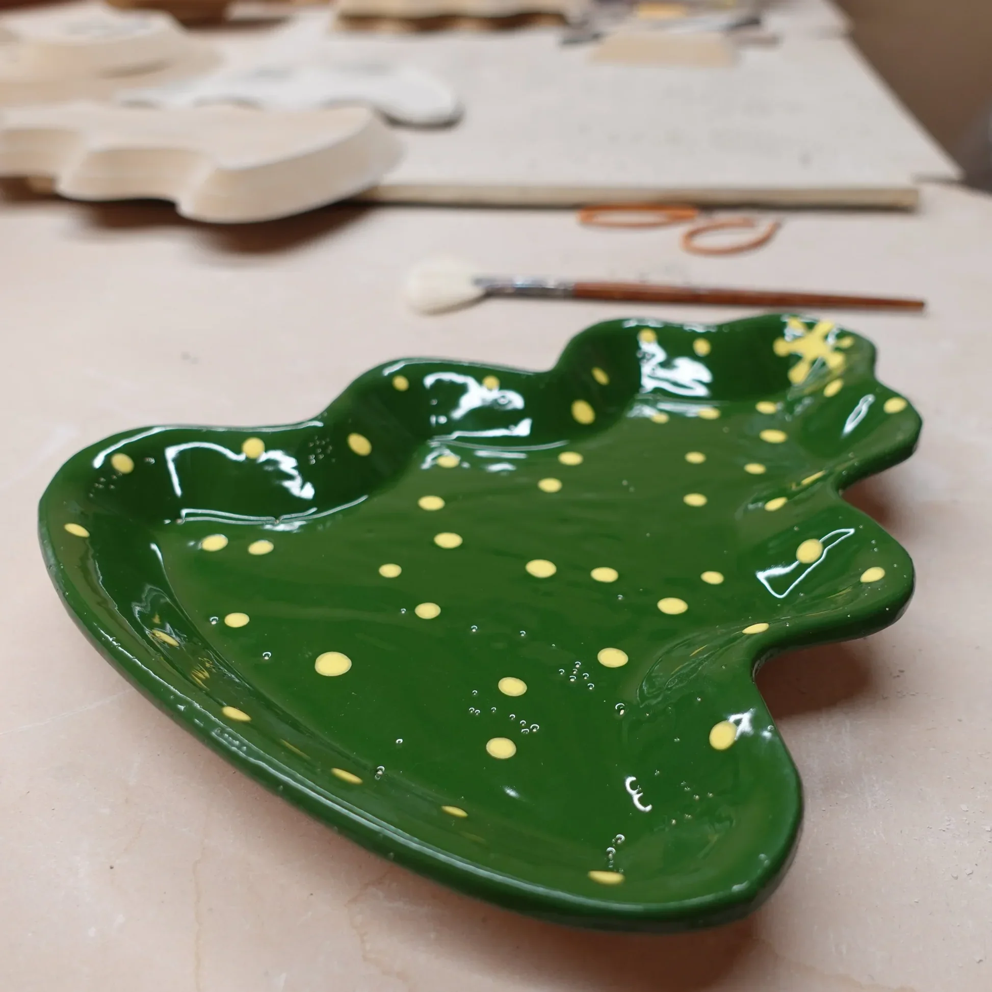 tree plate.webp