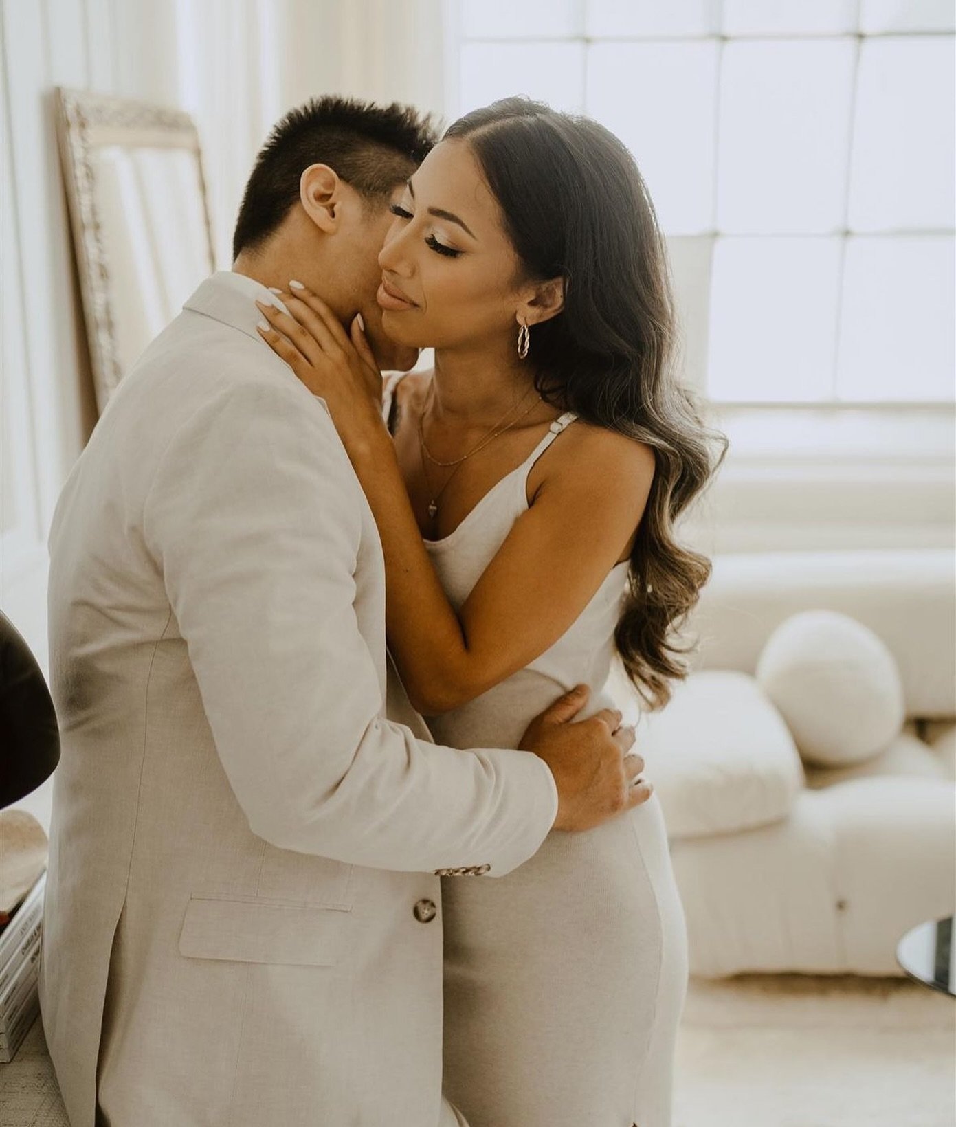 These two 😍

Hair and makeup by yours truly 
Photo @jessilynnwongphotography 
Model @kimiaryaevents 

Contact: info@lilyhobeauty.com
Www.lilyhobeauty.com

Now booking 2024 weddings and events. 

#torontowedding #torontomakeupartist #torontomakeup #t