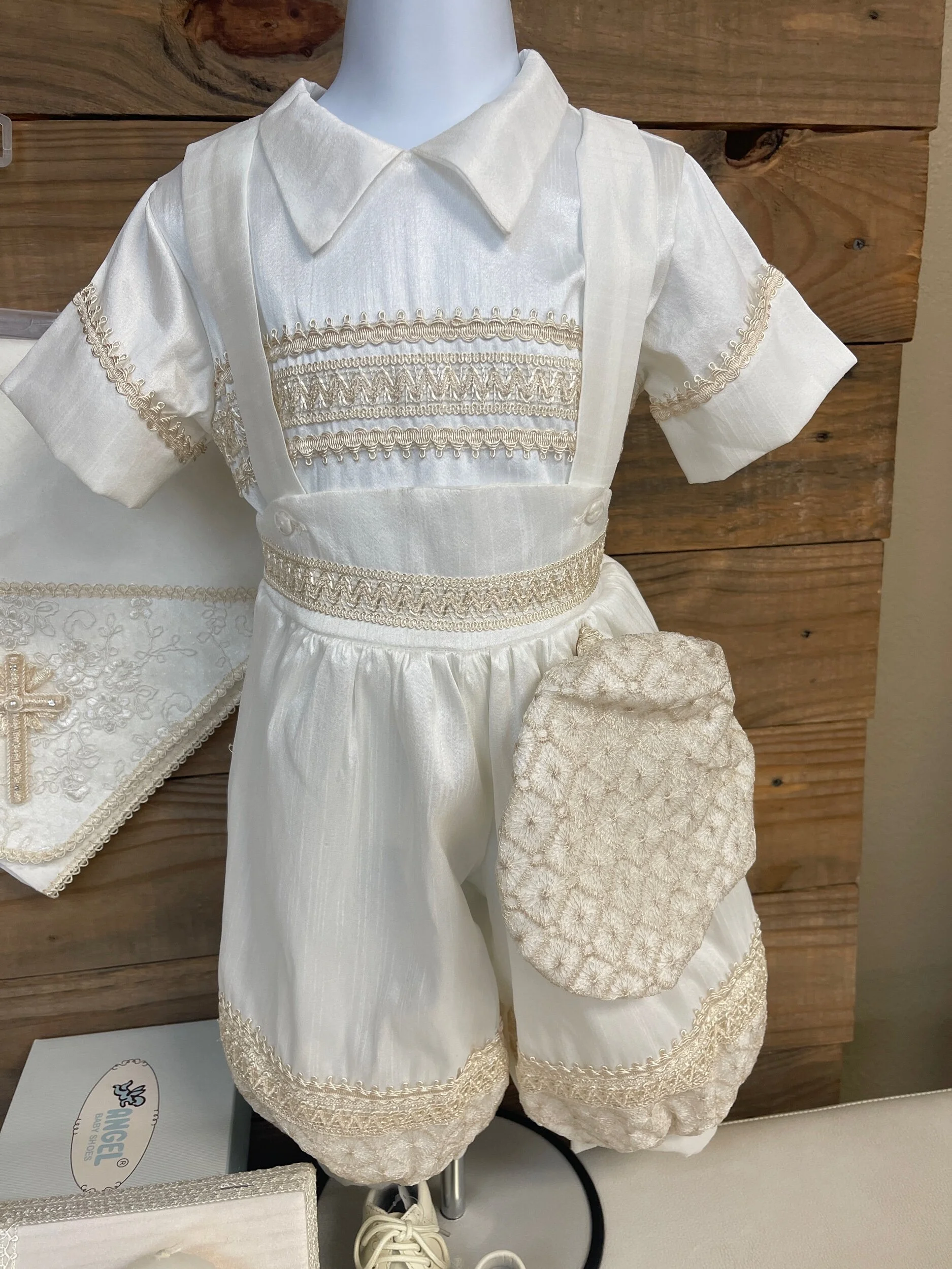 3F2E9D8F-4A19-4567-B2D3-C74624889DE3