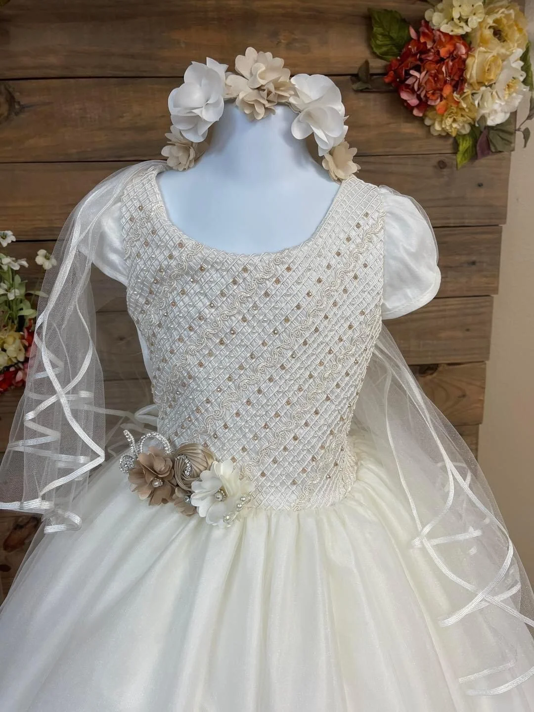 FF7CC416-7445-4E4A-A7AA-93B289375419