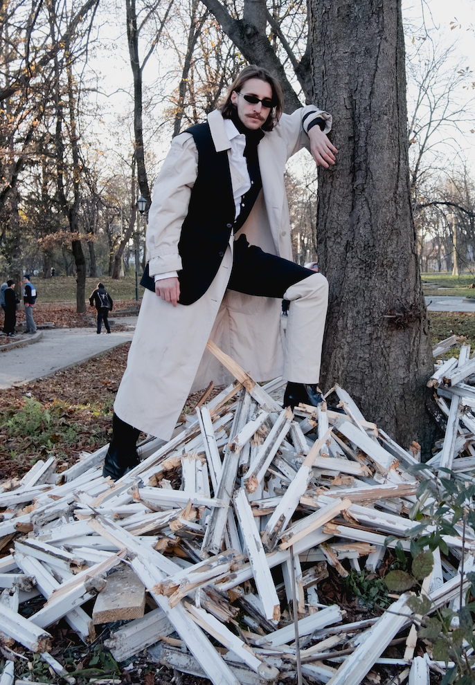 Clothes 21- SPRITUAL 16 IN PARK .png