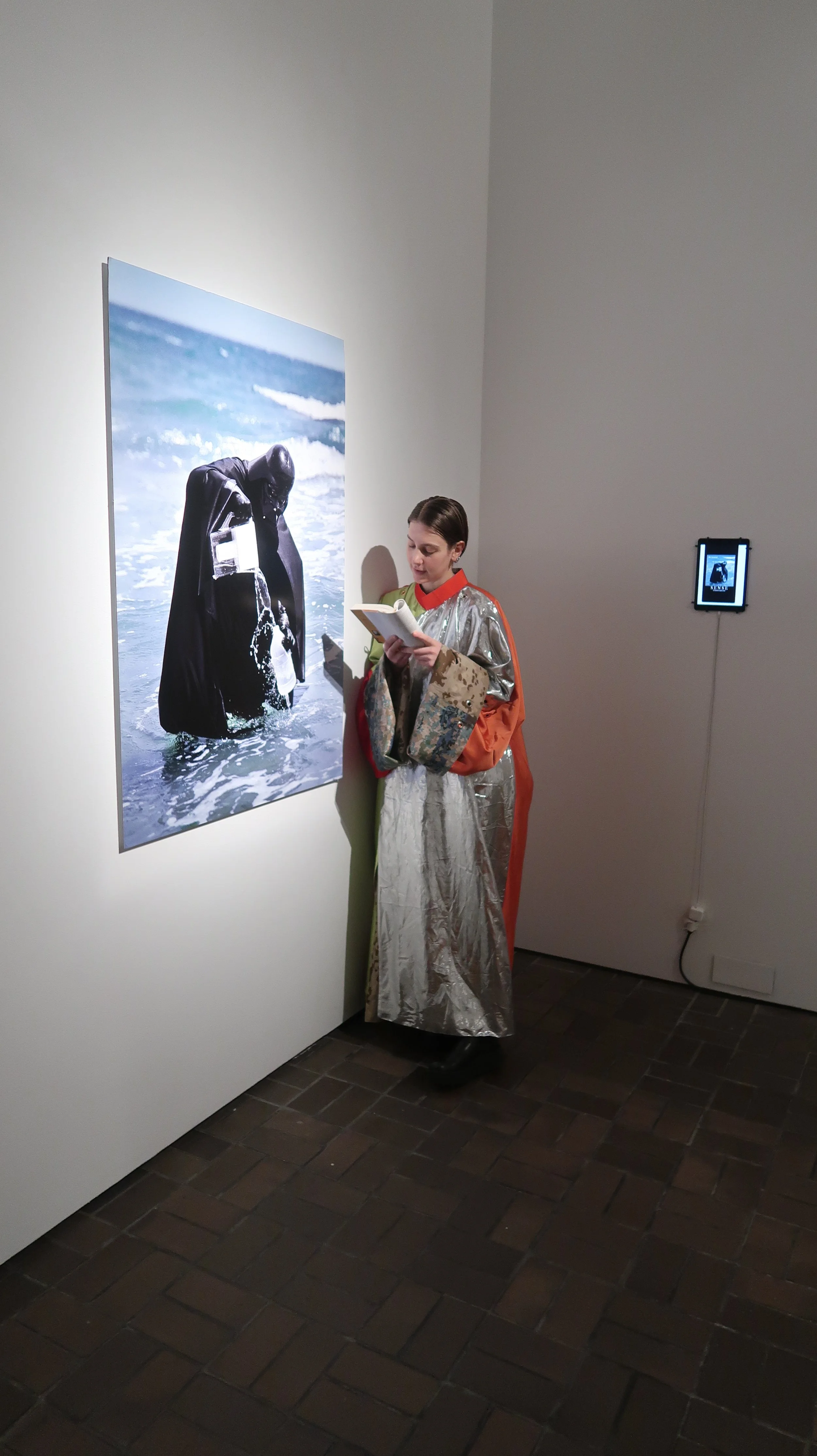 6_CCC-18 ELI reads to Vader-IMG_6294.JPG