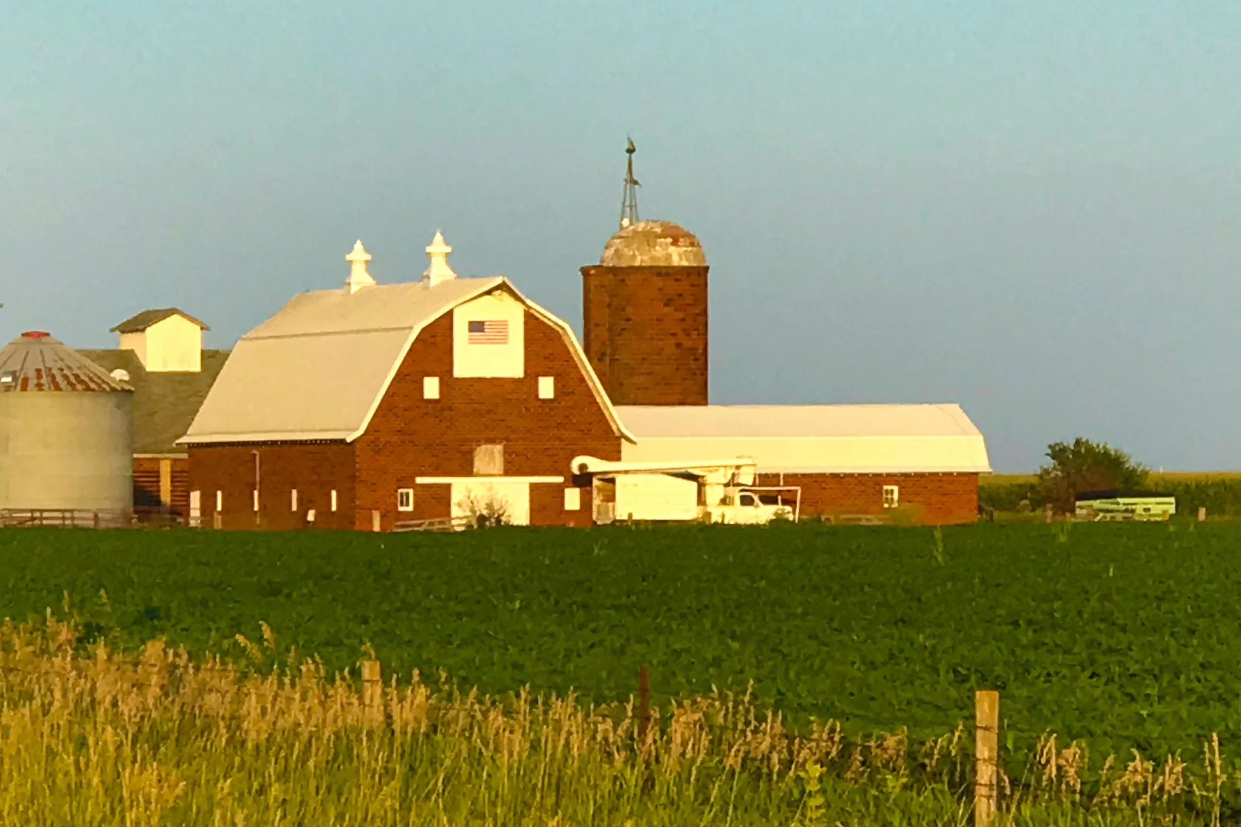 customer-flag-on-barn.jpg
