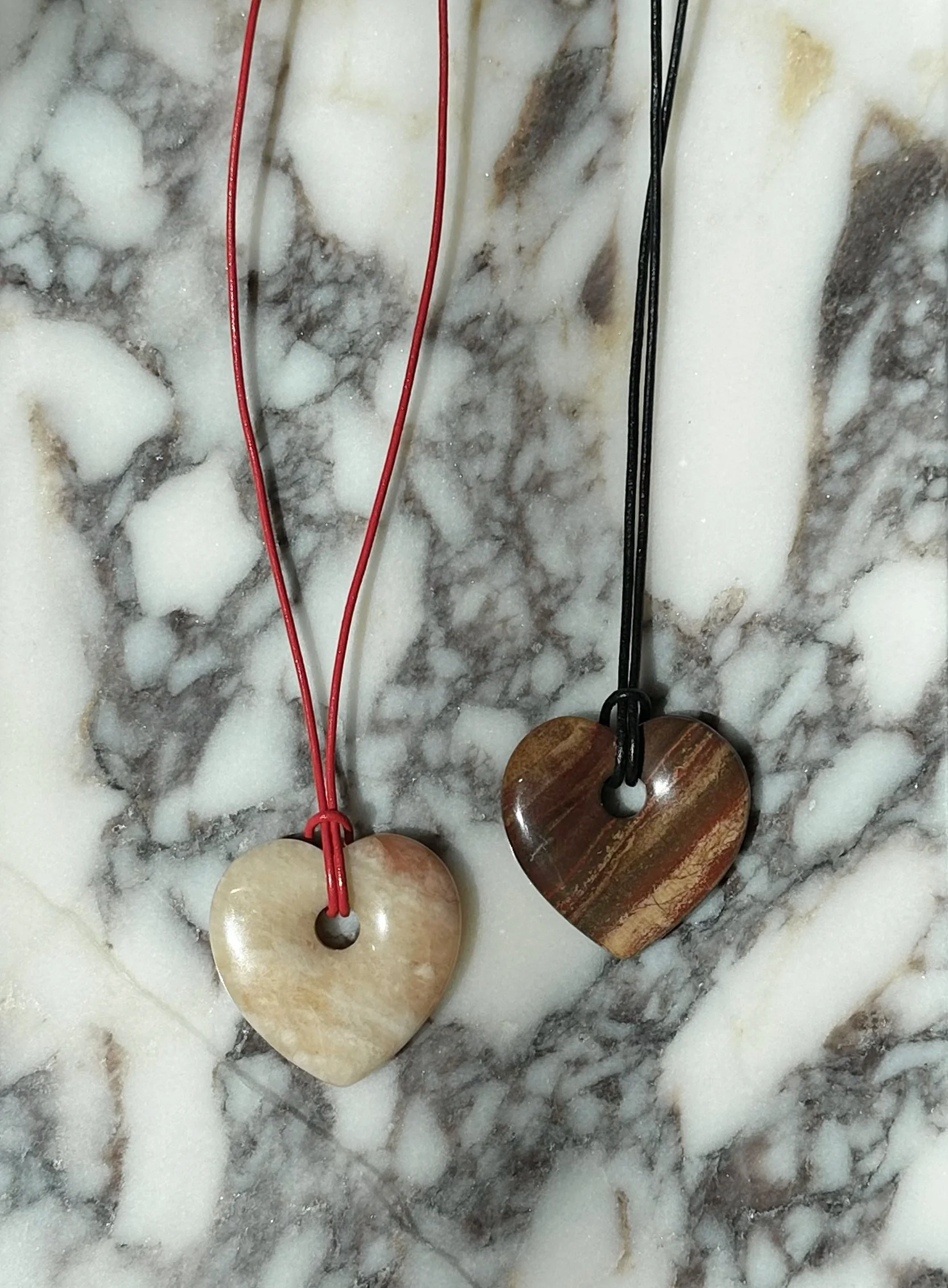 SEASIDE AMORE CORD NECKLACE 2.jpg