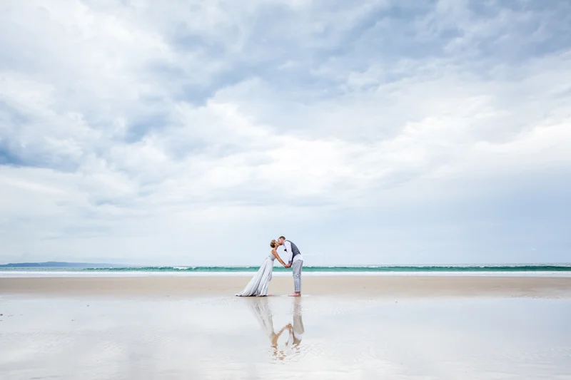 Noosa Photographer Noosa Seaside Wedding - Yvonne & Lyle