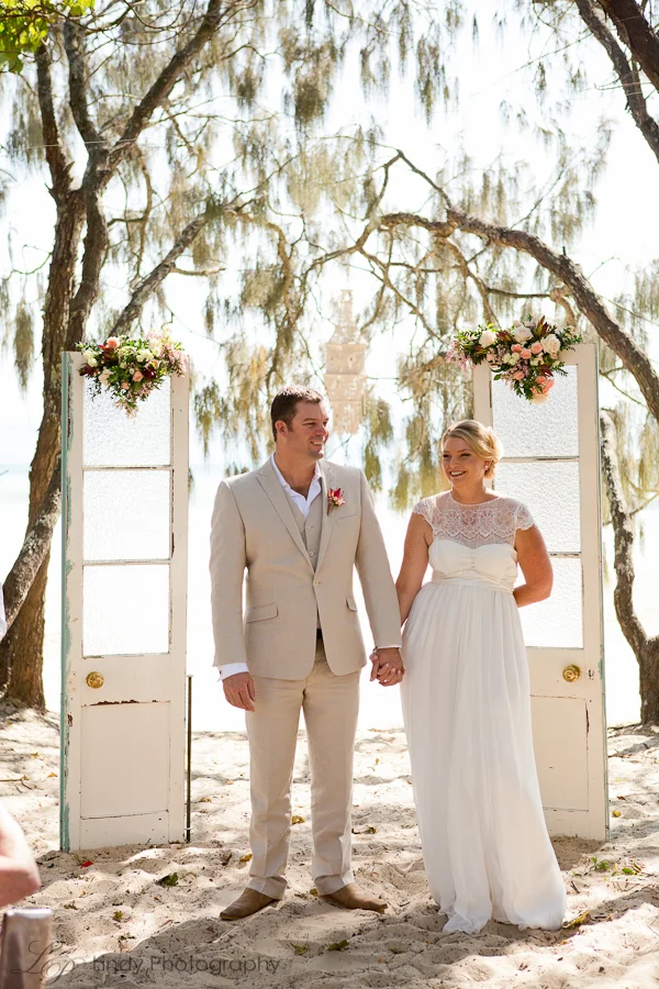 Noosa Photographer Vintage Themed Noosa Wedding - Malcolm & Emma