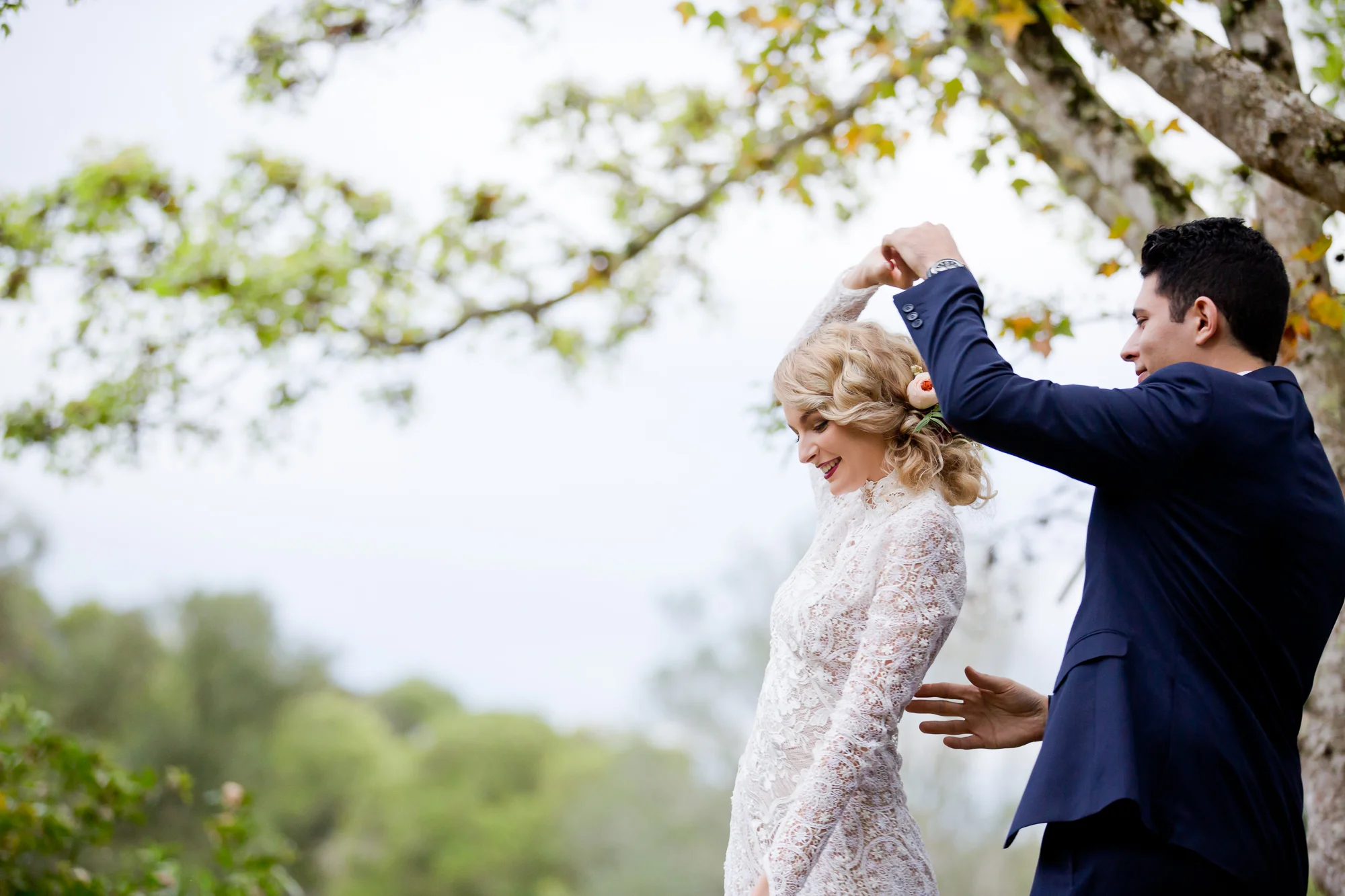 Maleny Sunshine Coast Wedding Photographer. Willow Bud Florist. Splash Events.