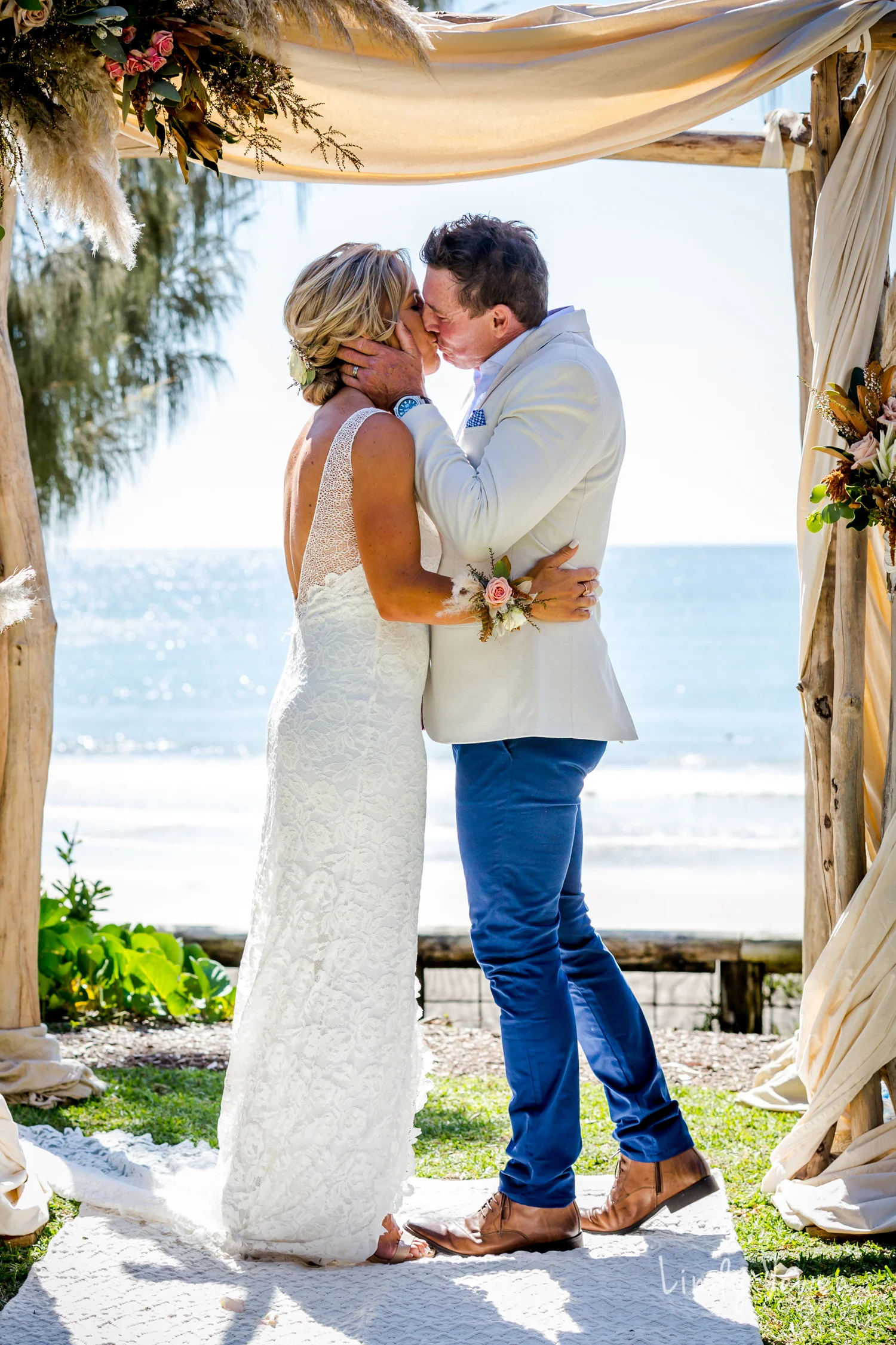 Noosa-Heads-Weddings-Leisa-Dale 75.jpg