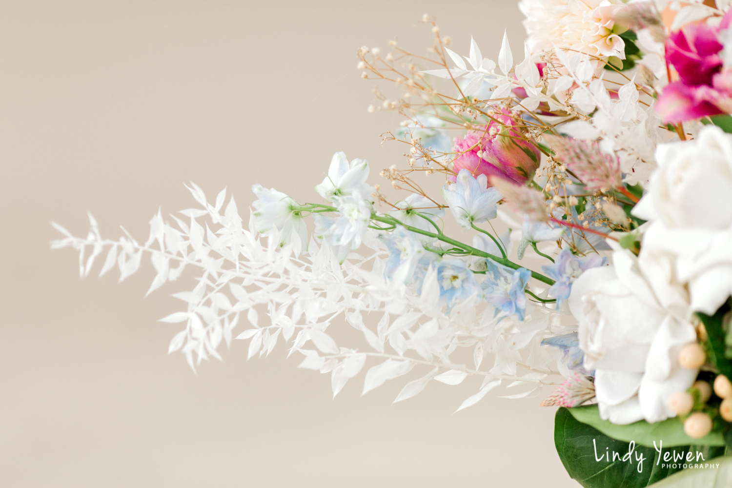 Lindy-Photography-Noosa-Weddings-Grace-Chris 11.jpg