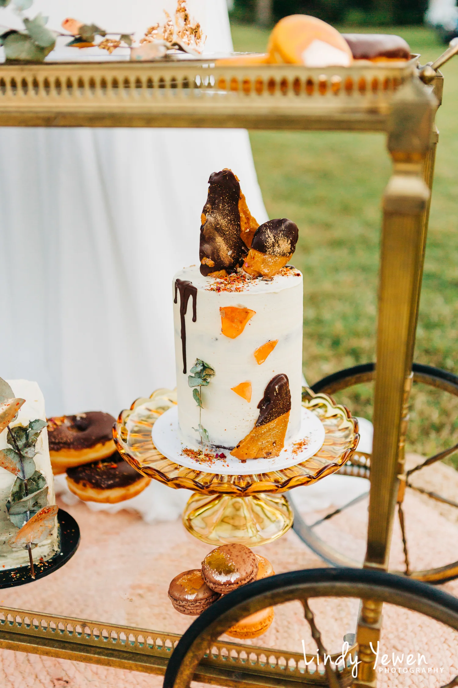 Noosa-Wedding-Photographers-Lindy-Yewen 40.jpg