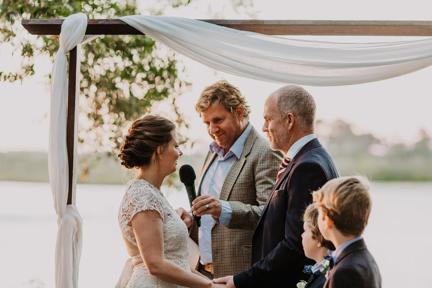 Sunset-wedding-Anneliese-Owen 95.jpg