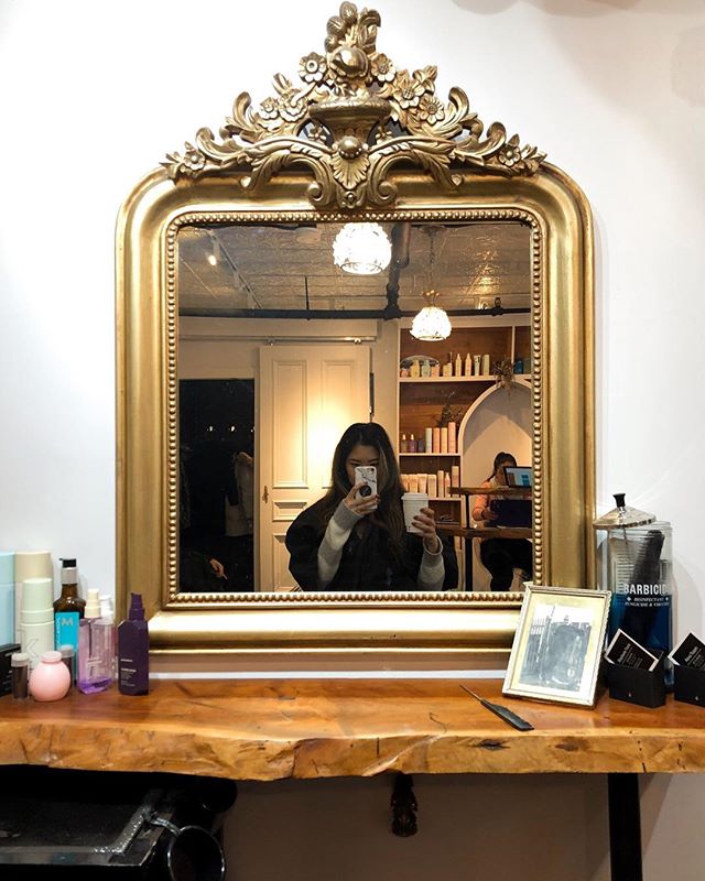 Quiet Sundays with coffee and a hair appointment 💁🏻&zwj;♀️☕️ .
.
.
.
#sundaymorning #sundaze #sundayfunday #coffee #latte #tatte #goodhairday #goodhairforall #beautyappt #bostonhair #zenarose #hairsalon #bostonblogger #bostonblog #asianblogger #the