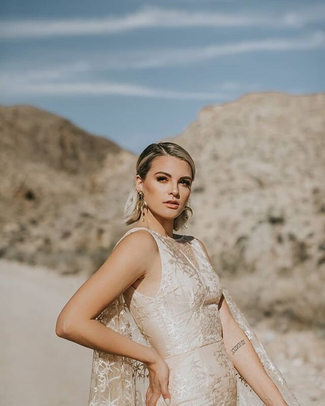 Thank you, @utahvalleybride!  They included the Calypso Gown in their best dresses of 2019, and we are thrilled!

photographers: @kennydawn @alyssaencephotography
model: @laurenpvickery
makeup: @brandtbeauty
hair: @thomastimes ⠀⠀⠀⠀⠀⠀⠀⠀⠀
#bridaldesign