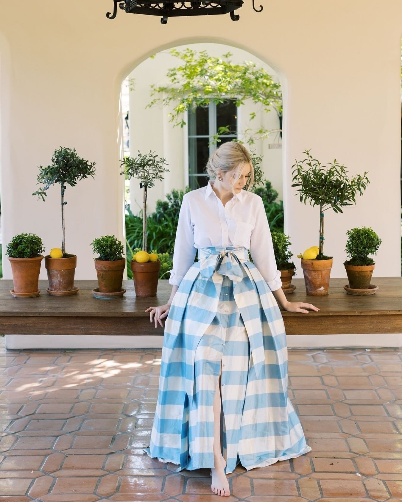 spring is for skirts... in our most beloved blue print! #LucianaEmilia