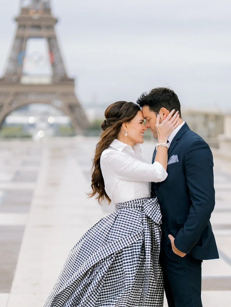 TR&Egrave;S CHIC! Effortlessly Elegant gown &amp; the Eiffel Tower&hellip;. #LucianaEmilia