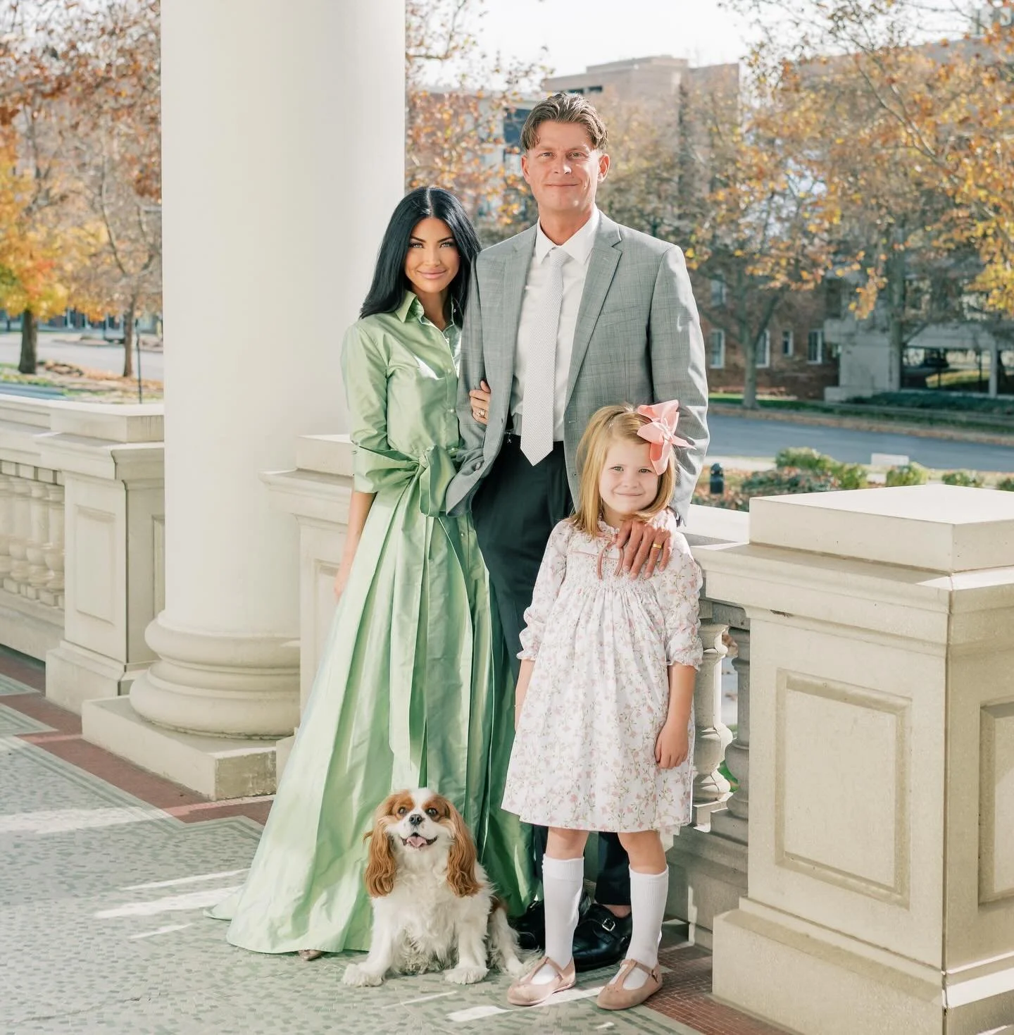 cheers to the most stylish season of all!

@malrobison wearing our Soft Sage collar gown for family portraits. gorgeous! #LucianaEmilia