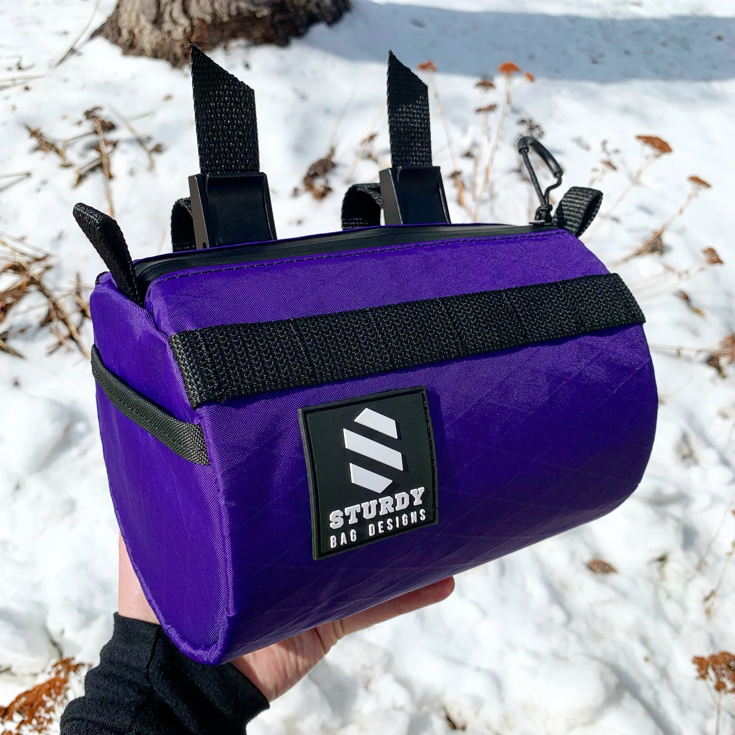 D9D17351-BBA6-4DA6-ACCA-45DBDA12E16E