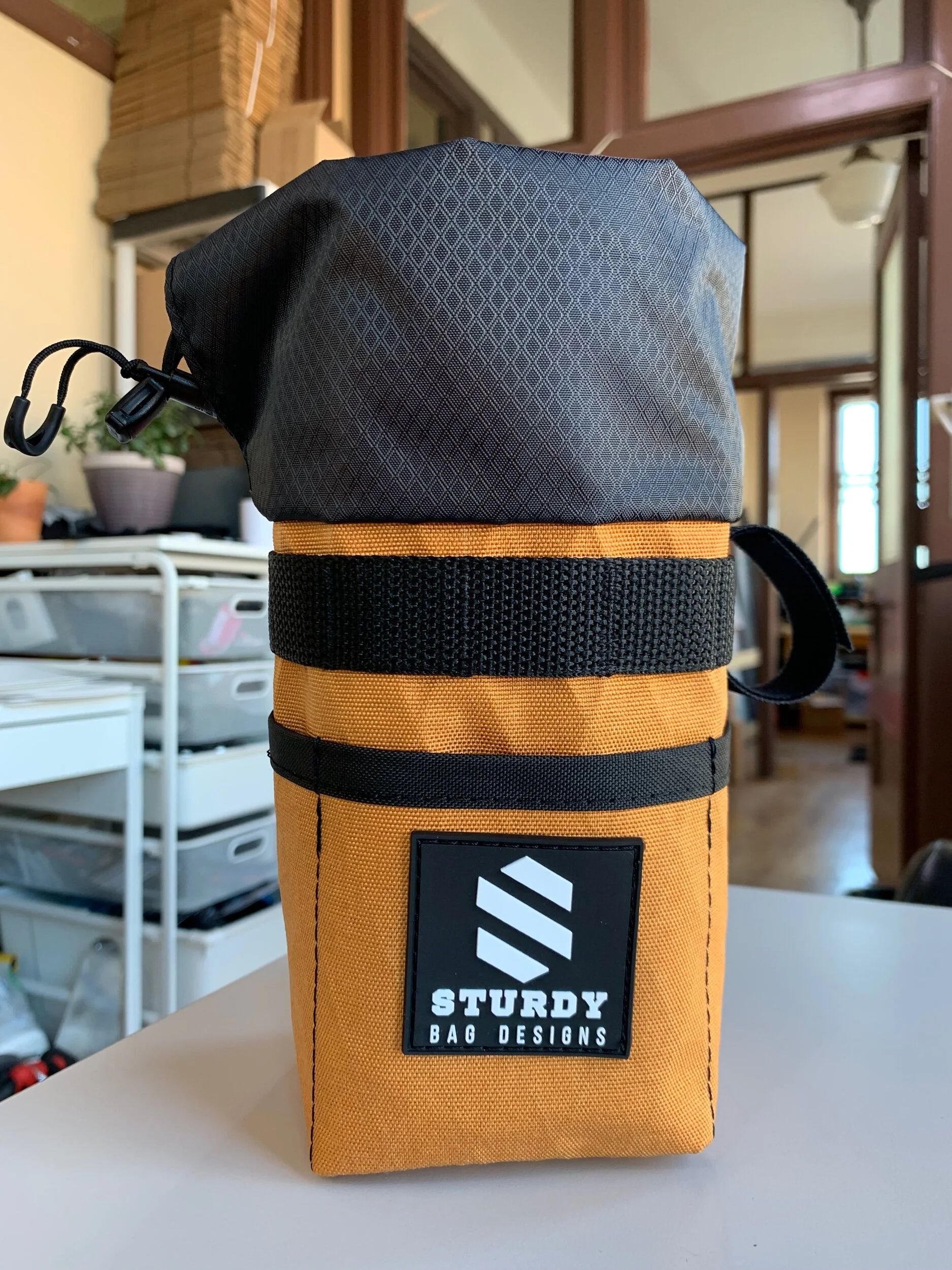 E678649A-42BC-4B62-894B-3C849BD1C94D