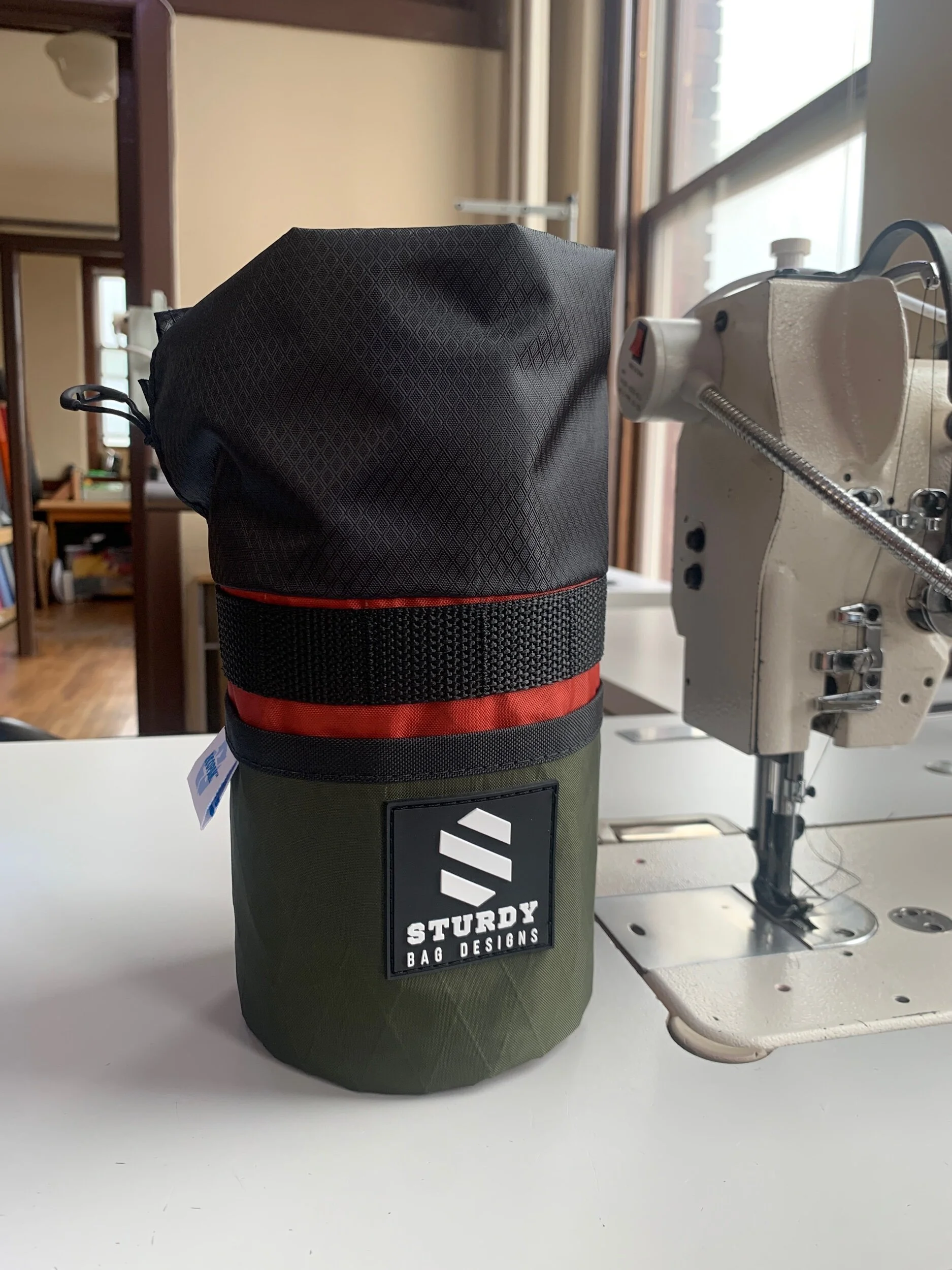 ACF6ABDD-D22F-4204-92FC-0F1D53D0319A