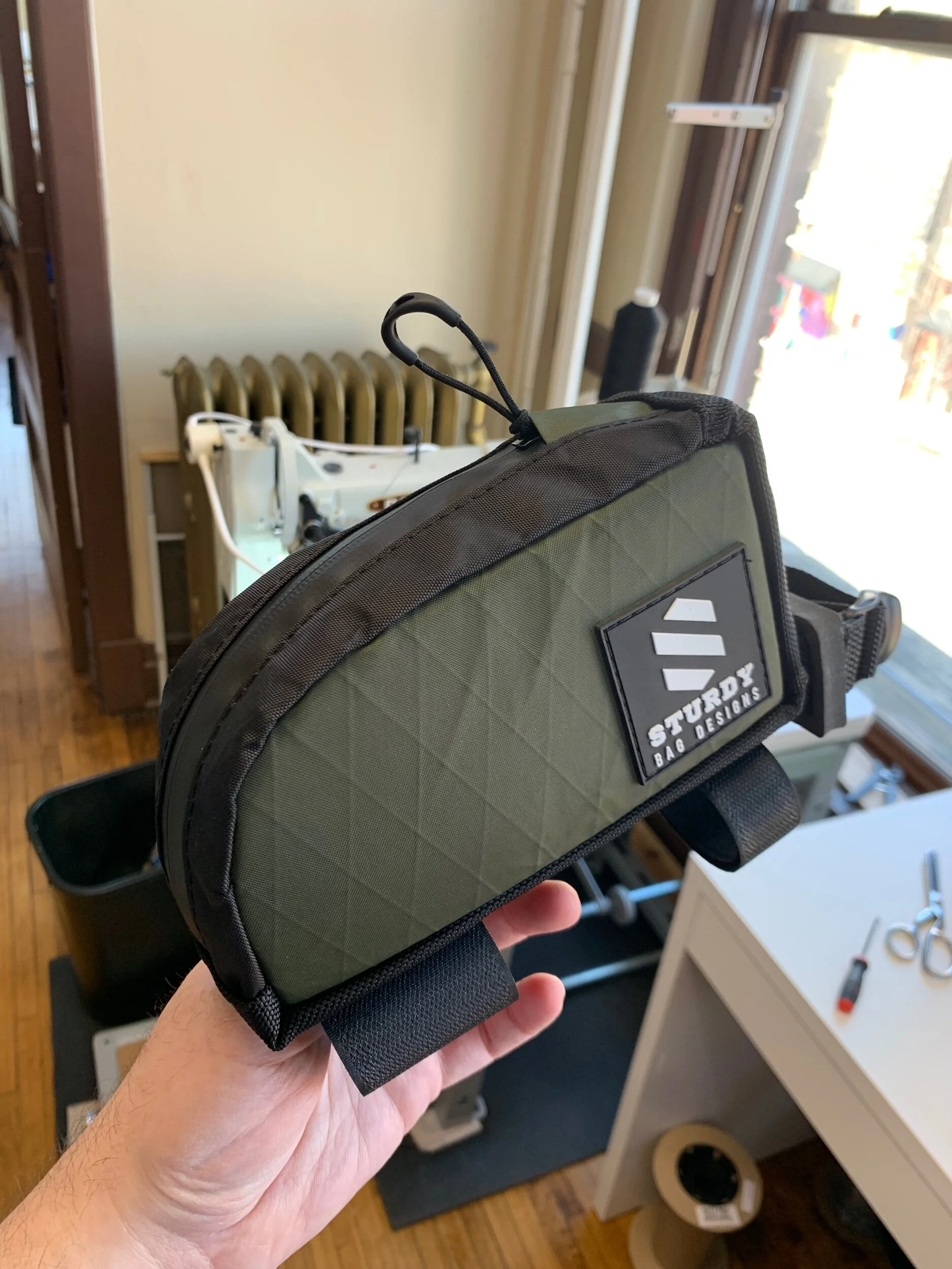 8A87114F-5DAF-4EEE-9F2D-A33663A06700