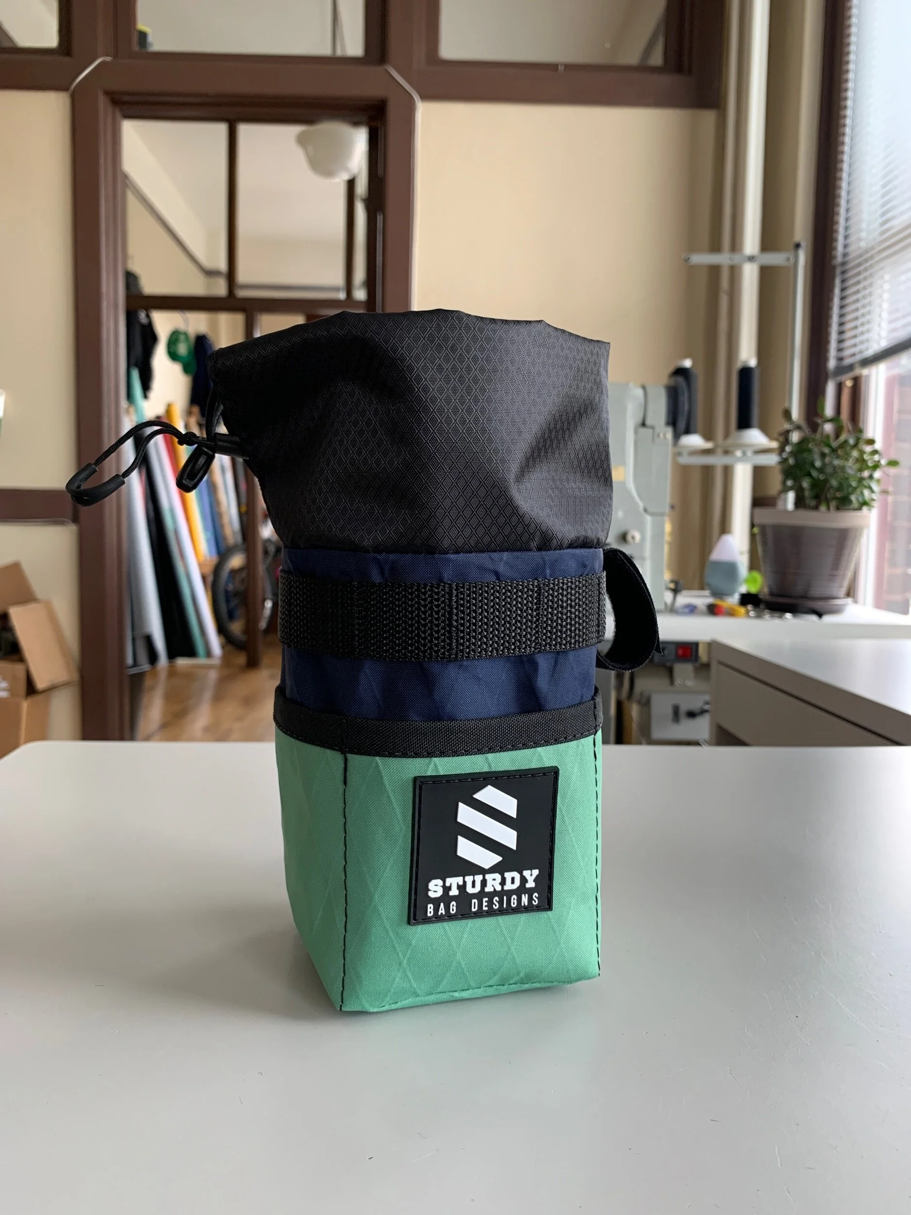 25918CB4-6851-4E81-A8D0-B00566C68681