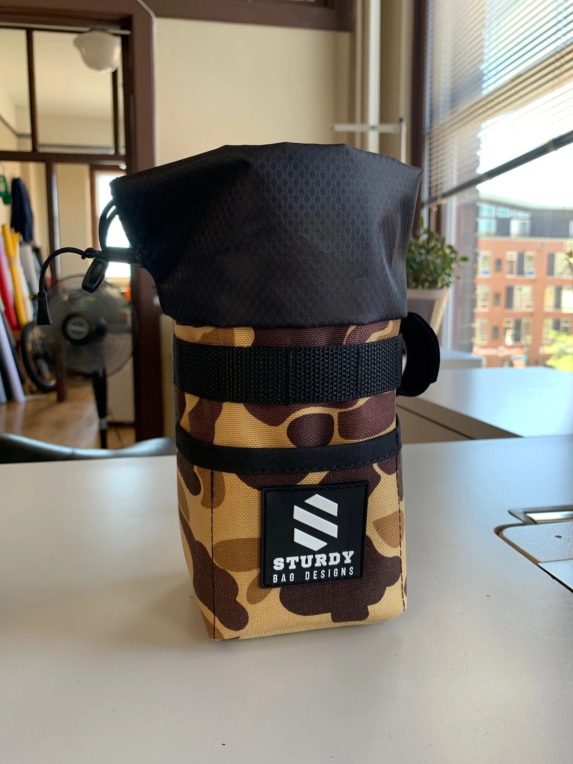 811BE096-9555-41B0-8182-B3C830C5A1CF