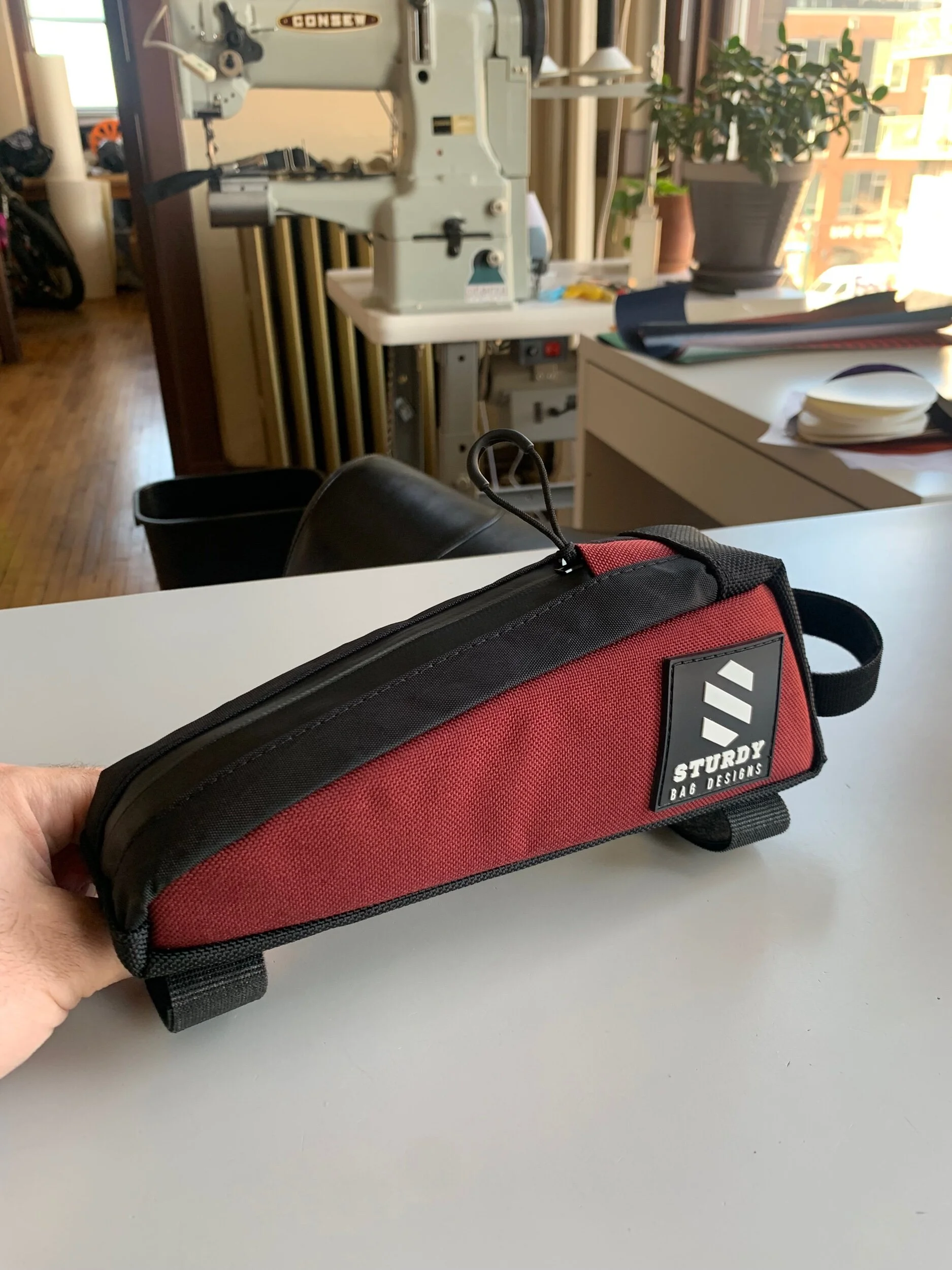 D690F503-0360-4238-B910-2C7682DB2537