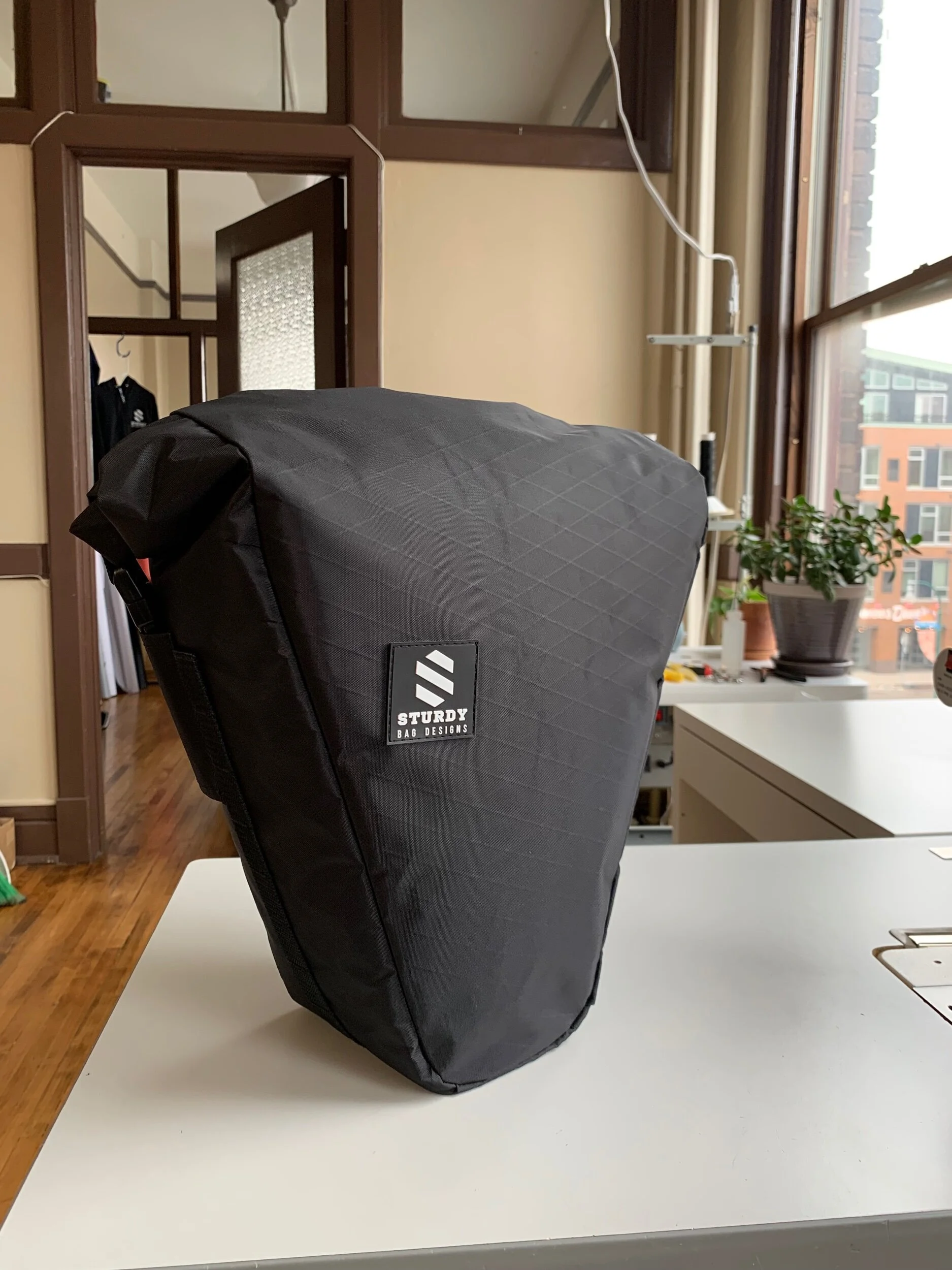 E2C37DCE-295E-4ADD-B99E-80EC9F274358