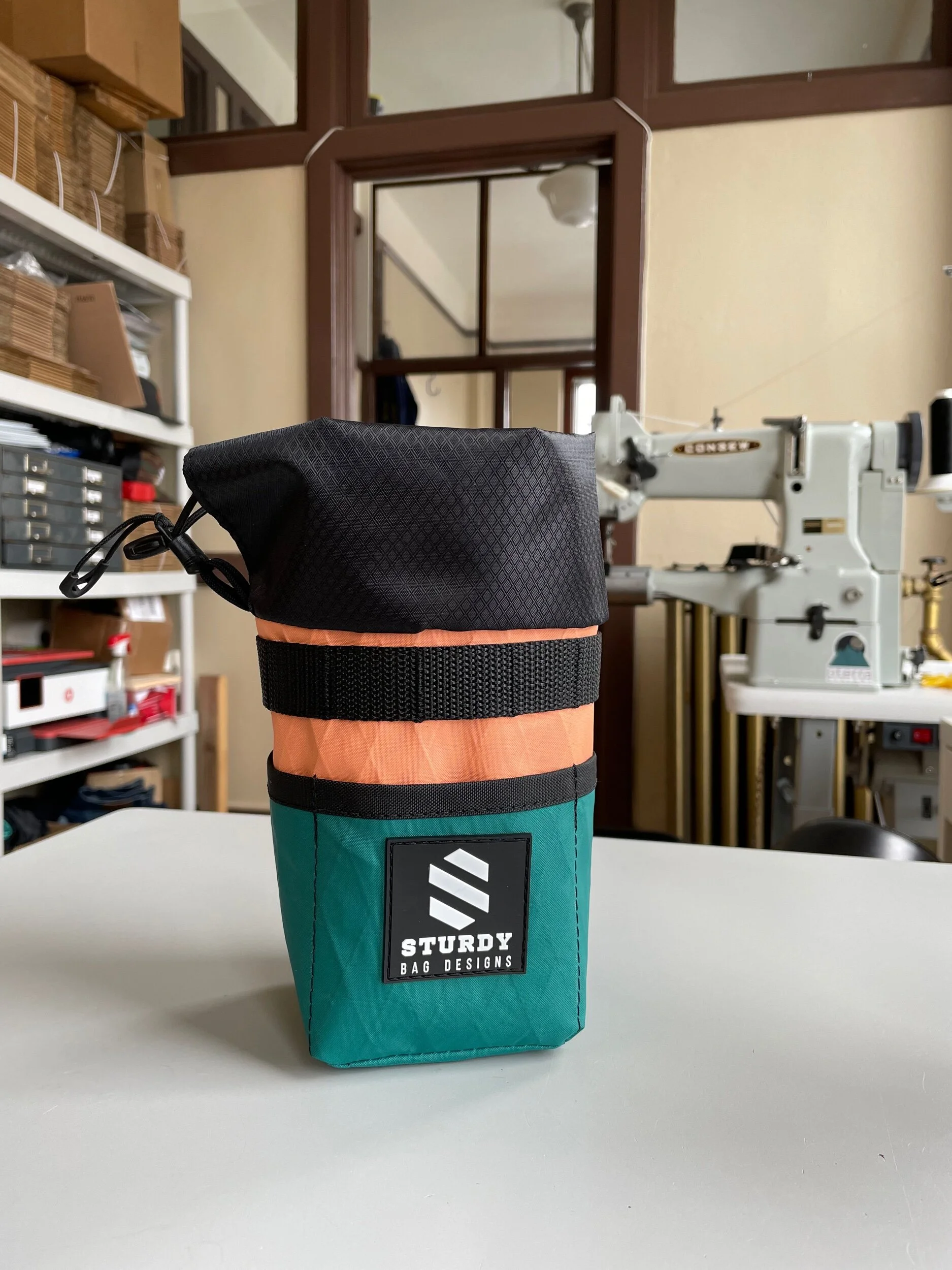 BFCCB11C-32DA-43C1-A58E-6A00D31EF5EC