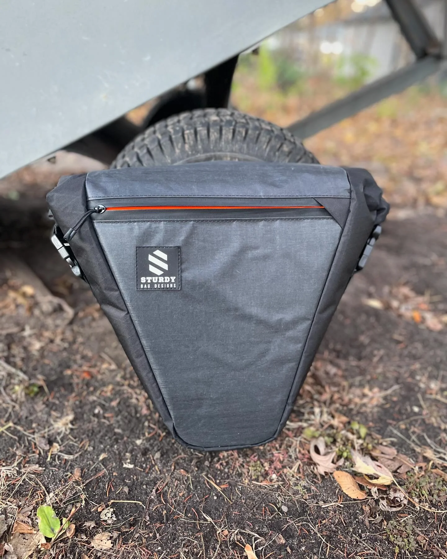 There&rsquo;s a link in the bio for pre made in stock items.
Don&rsquo;t sleep on that bag purchase for too long, or it may just Run Horse Run to someone else. 
Thanks for the support, Travis! 
Happy to see this beautiful pannier found a good home.
