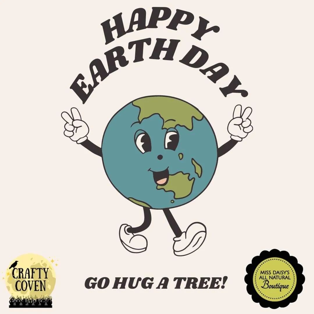 💚🌍HAPPY EARTH DAY! 🌍💚

🌲GO HUG A TREE!!

🟢April 22nd is Earth Day, an annual celebration of Mother Nature and a day of advocacy for environmental protection. The holiday was first celebrated in 1970 and now 193 countries worldwide participate.

