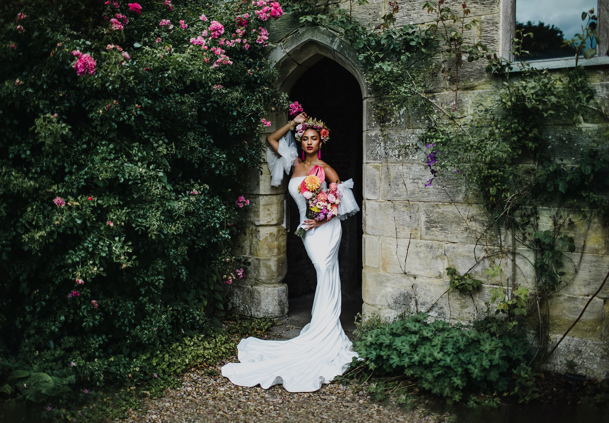 Chic Chiddingstone Castle Wedding in Kent-19 for ad.jpg