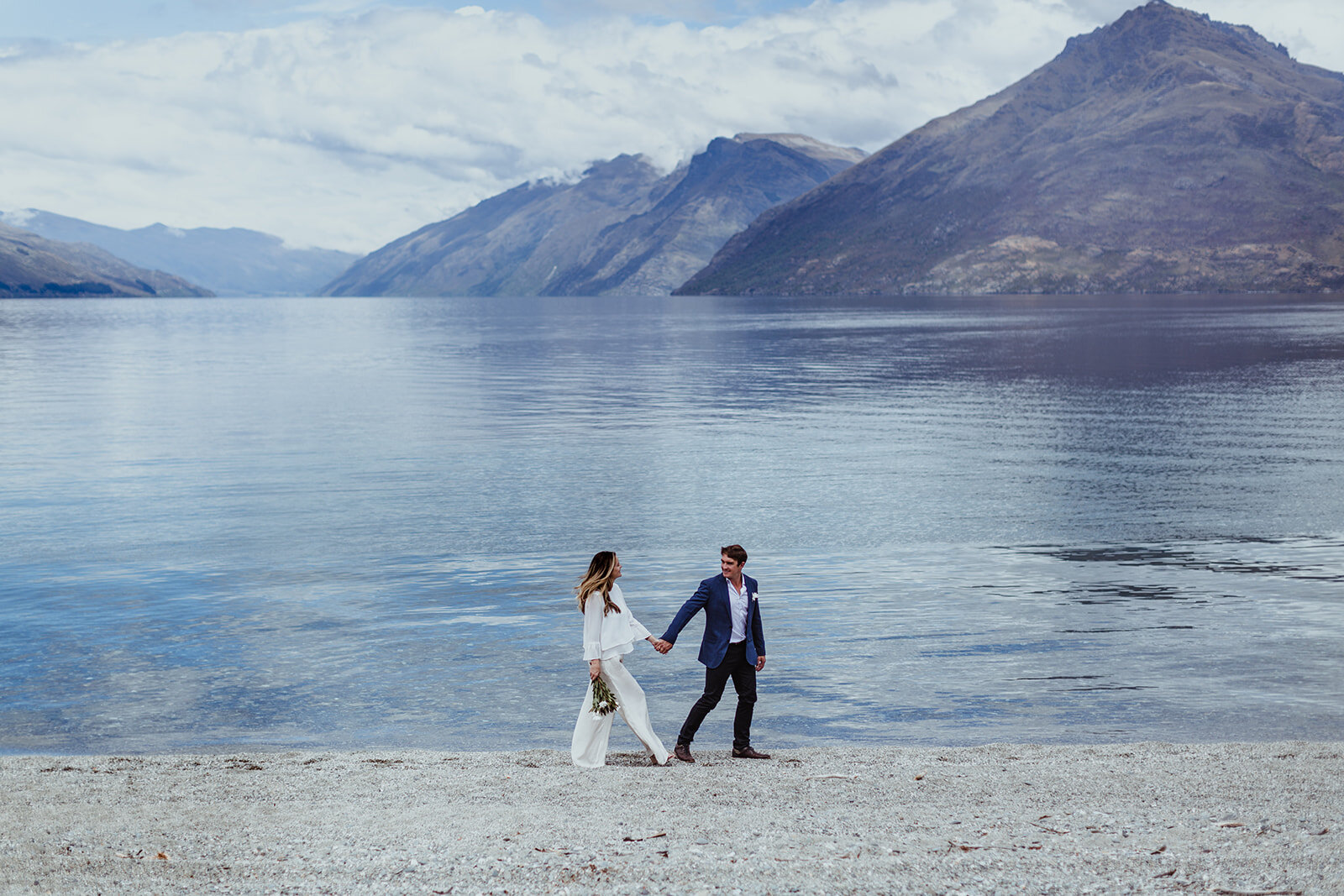 A bride and a groom at their elopement in Queenstown