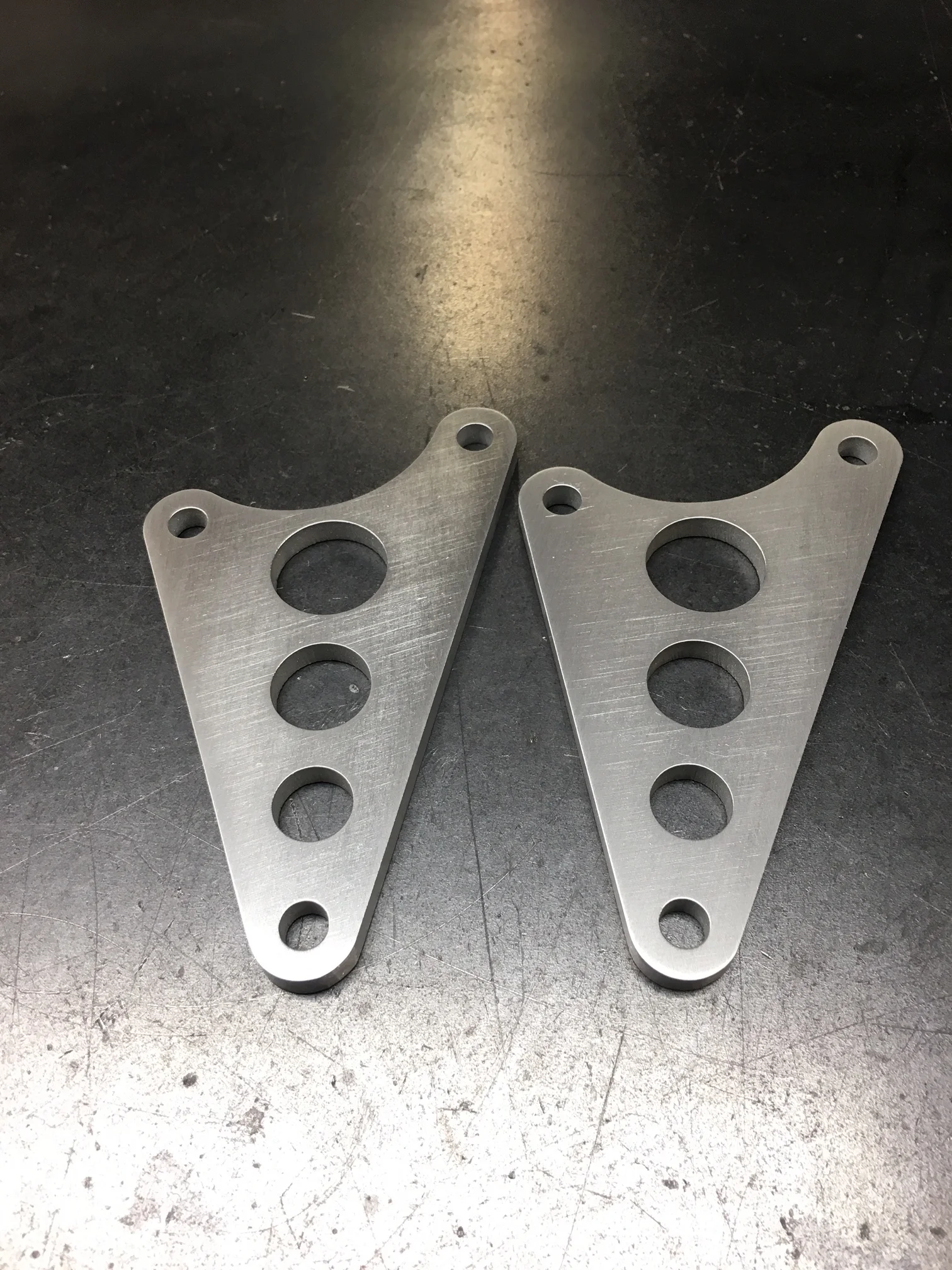 Speedy Siegl Racing Triumph headlight brackets 900 1200 thruxton street cup street twin bobber