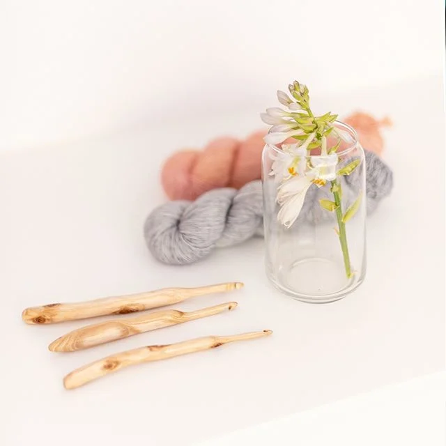 Our new favorite crochet hooks are made from reclaimed wood! 🌳 Lightweight and sustainable, find out more about Kristina's (@miramarwoods) timeless tool and other inspiring crochet artworks in KOEL Magazine Issue 8. 💚
.
.
.
→ shop KOEL issue 8, link in bio 
#koelmagazineissue8 #yarnmagazine #craftmagazine #yarnprojects #making #handmadeisbestmade #fibreart #fibrelove# #yarnmaking #koelmagazine #yarnweights #allaboutyarn #makersgonnamake #crocheting #crochet #crochetersofig #crochetersofinstagram #instacrochet #crochetlove