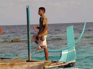 rising-waters,-warmer-climates-are-issues-faced-by-maldivians.jpg