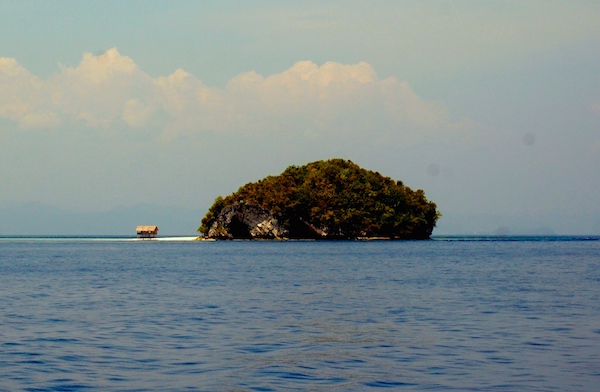 Scuba Professional: Sunny island in a remote place, perfect for diving but for how long?