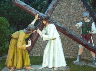 Life size statues at Carmelita Monastry