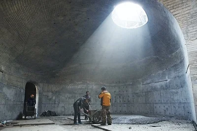 Traditional methods were used during construction to give authenticity to the space, its textures and lighting. Courtesy Qingshan Wu and Nan Ni, UCCA.