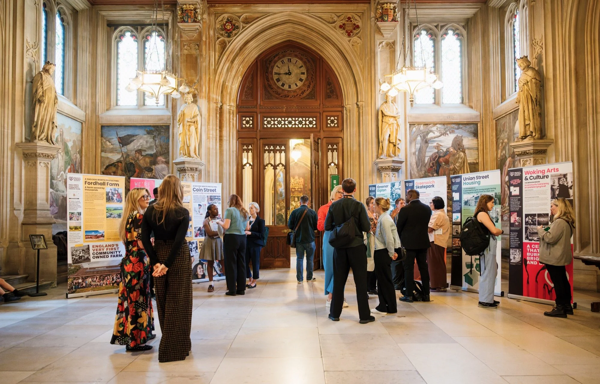 Locality_MuseumOfBrokenDreams_launch@HP_(c)Alex Brenner__12_8394-dx_s.jpg