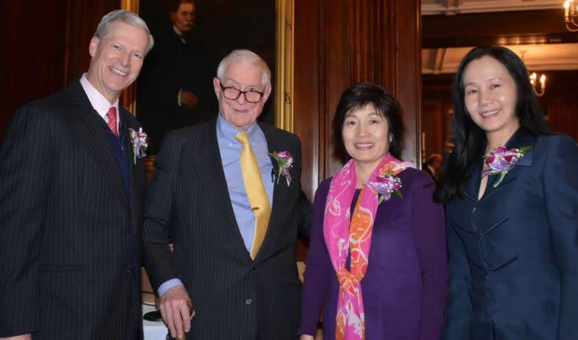 From left to right are Mr. Steven C. Rockefeller Jr., Ambassador Nicholas Platt, Ambassador Zhang Qiyue and the founder of Chinese Cultural Foundation, Elizabeth B. Wang.