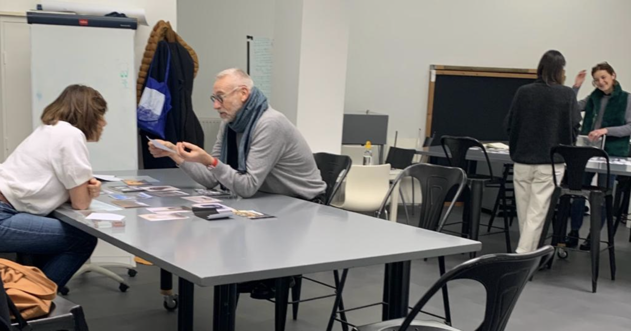 Portfolio viewing / Atelier Contraste