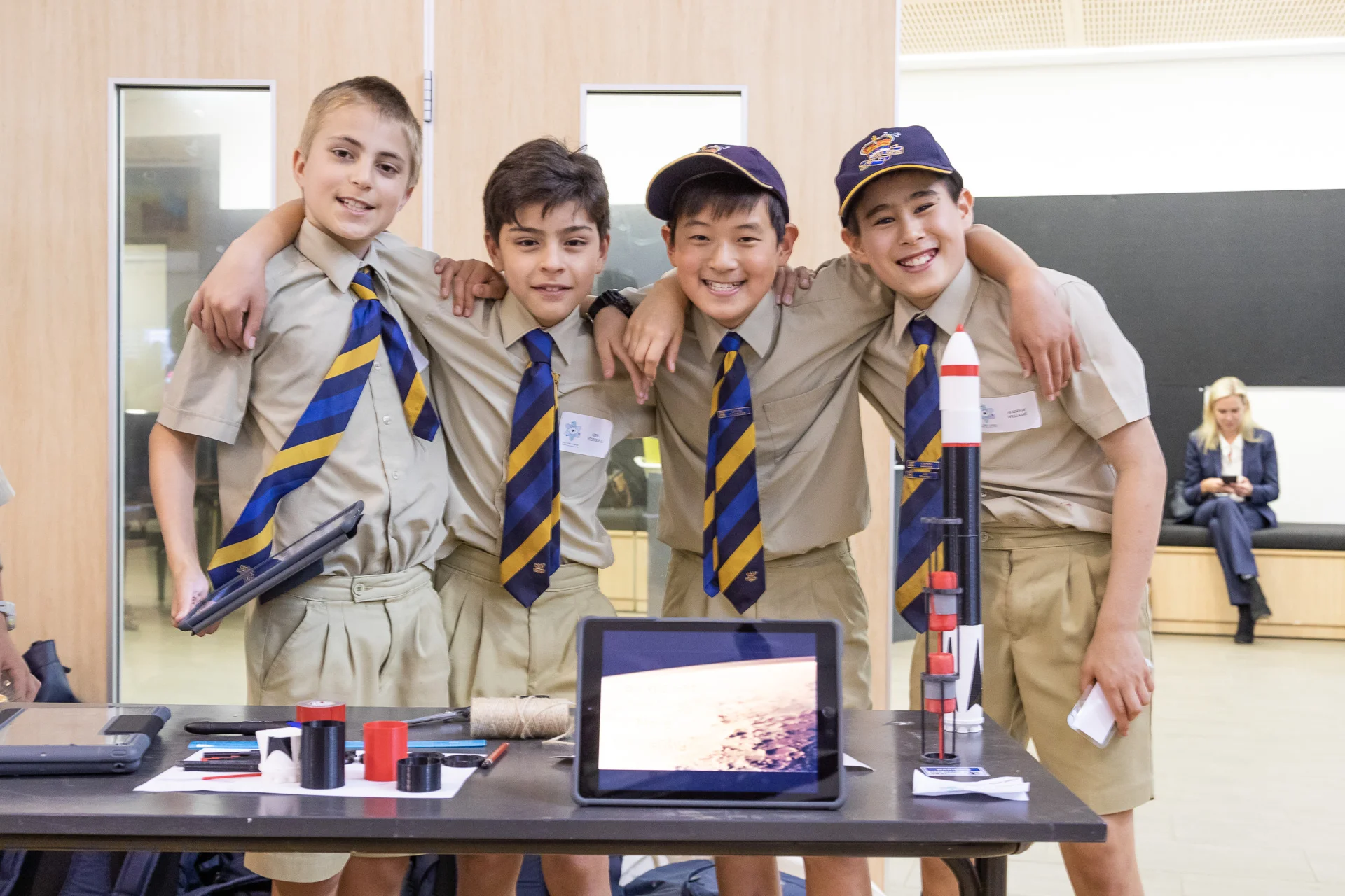 STEM_LNS_WEB-2788.jpg
