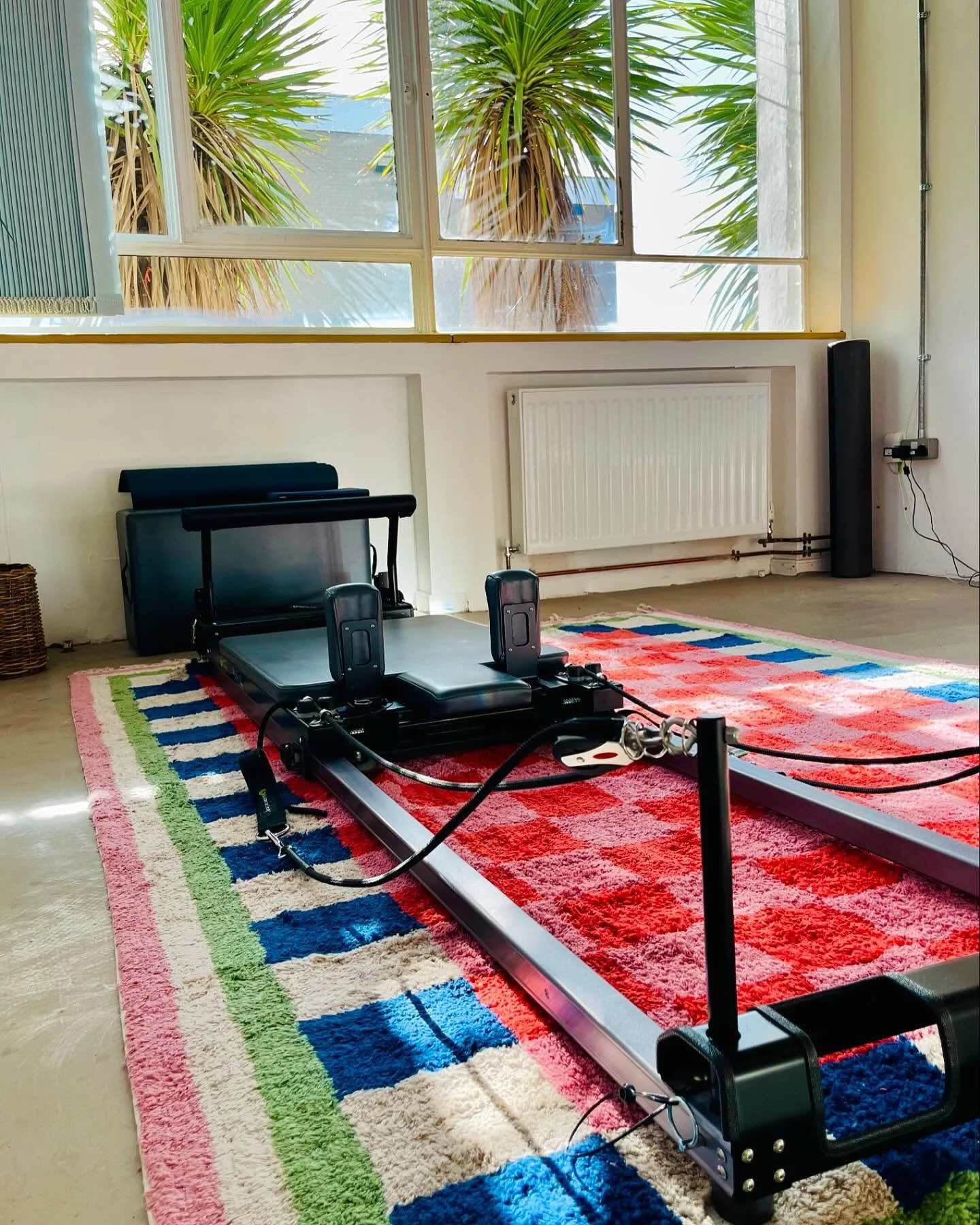 Very happy to say that my new studio in @switchboard_studios is now open - hurrah! 

I&rsquo;ll be offering one-to-one classes; both on the mat and reformer.  Full details on my website 🔝 

Whether you are completely new to Pilates and want to learn
