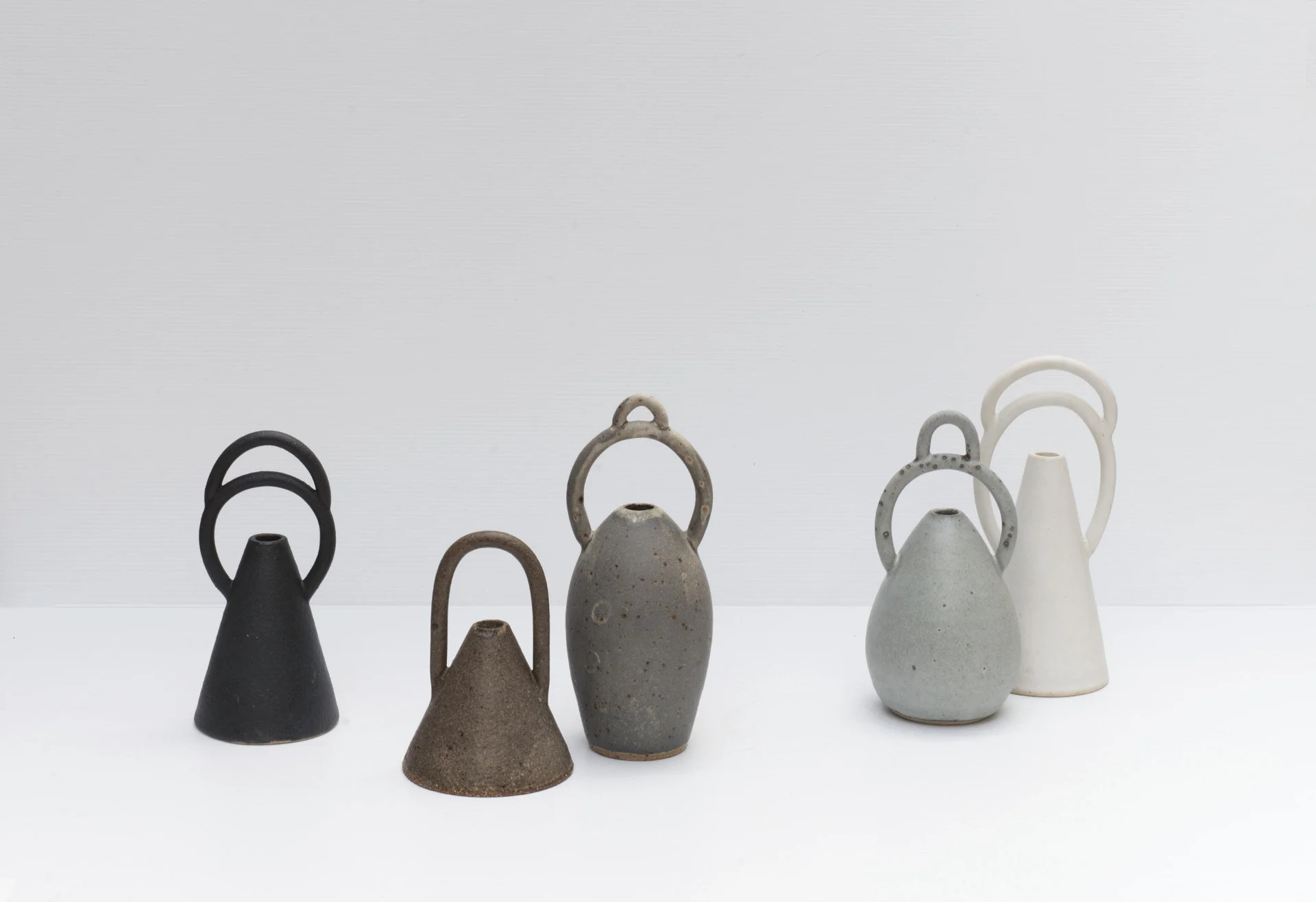 symbol-vases-2.jpg
