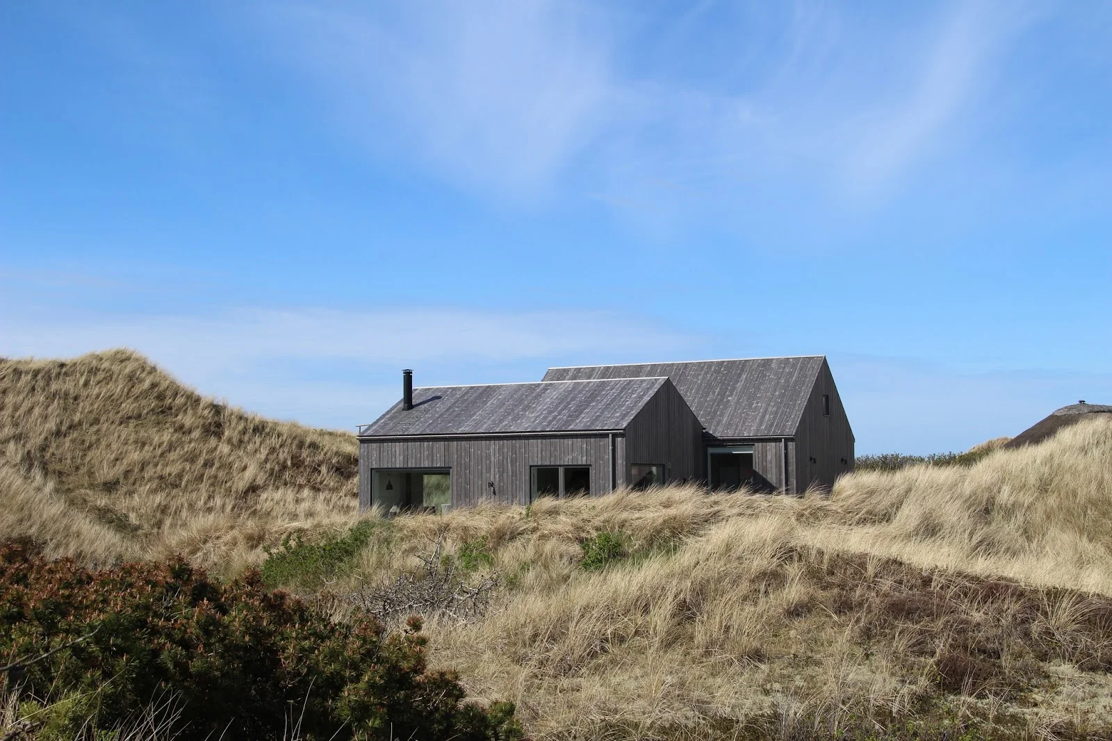 cabin9823.jpg